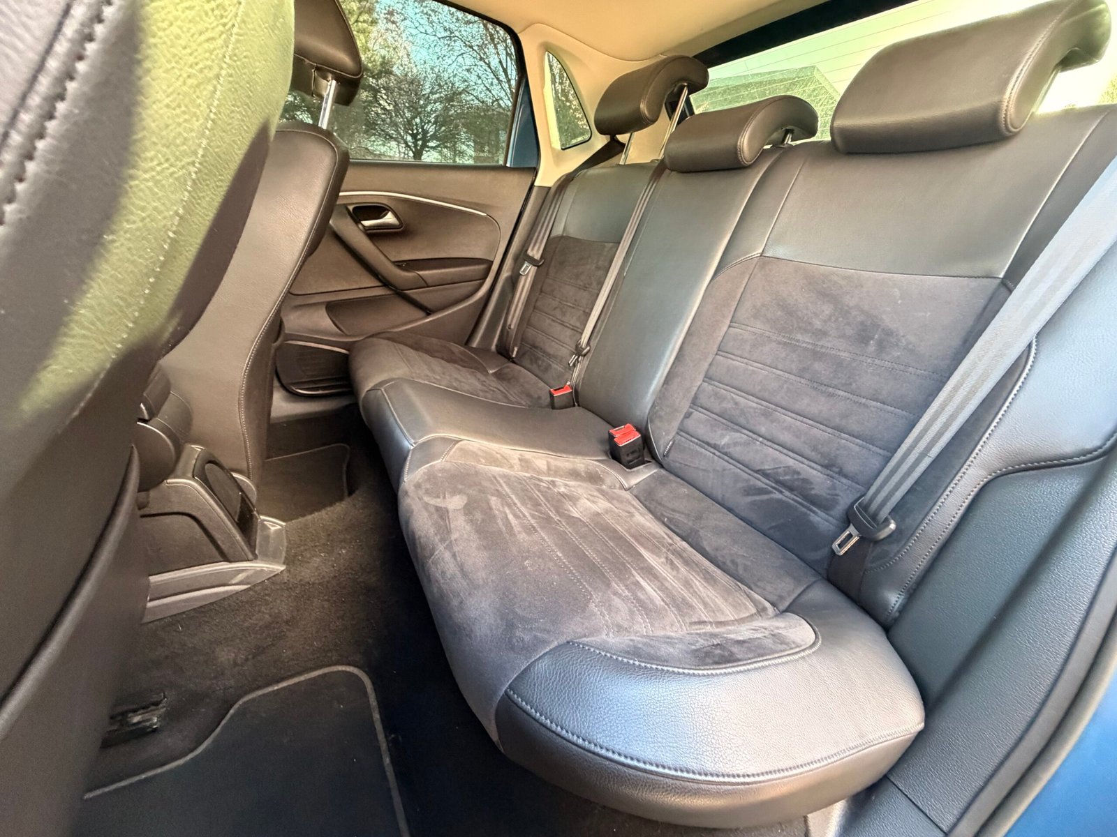 VOLKSWAGEN Polo V 5 portes Phase 2 1.2 TSI 16V BlueMotion 110 cv Carat