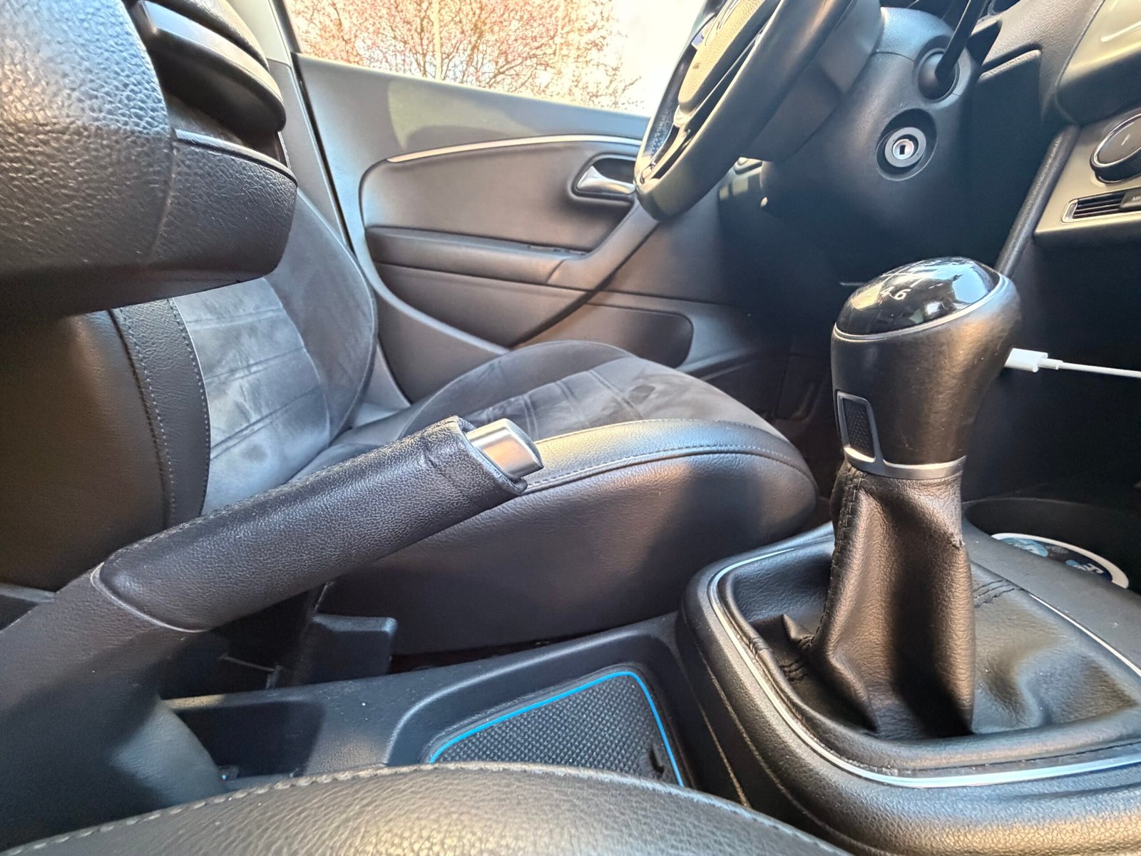 VOLKSWAGEN Polo V 5 portes Phase 2 1.2 TSI 16V BlueMotion 110 cv Carat