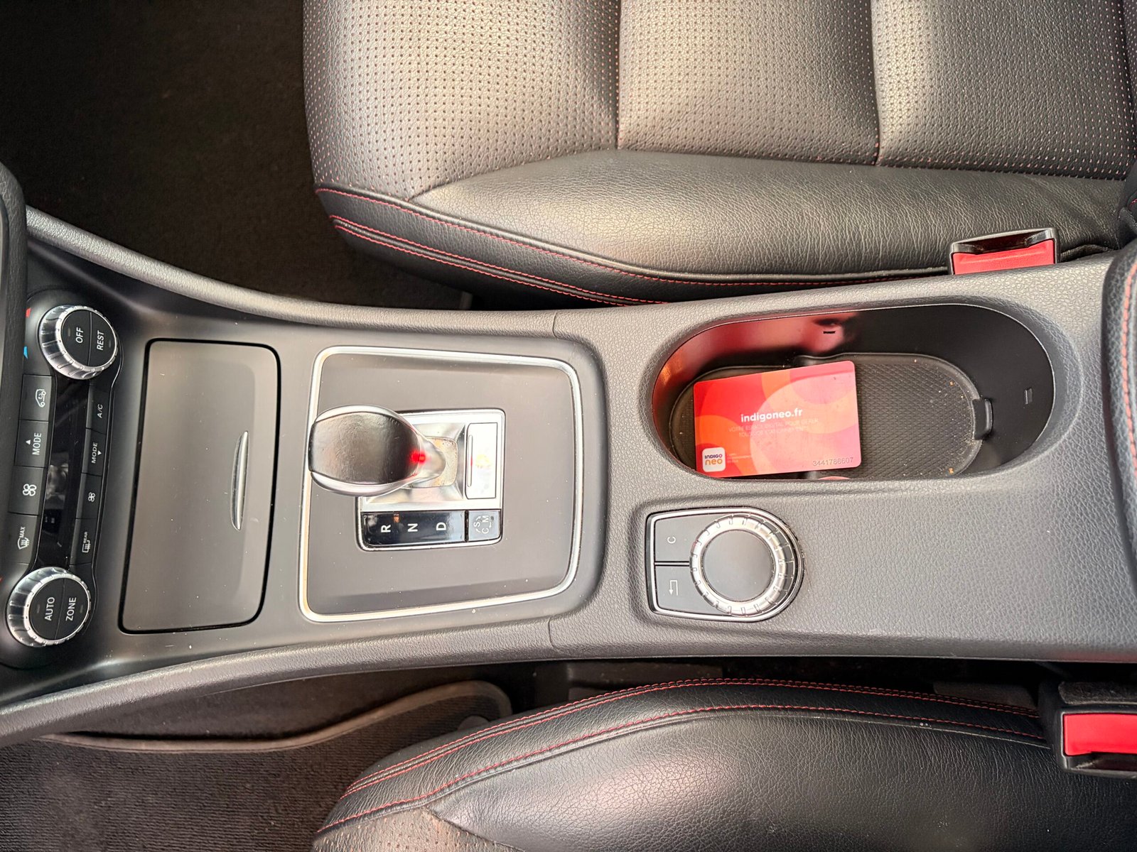 MERCEDES-BENZ Classe CLA (117) Coupé 45 AMG 2.0 i 16V Turbo 4MATIC 7G-DCT 360 cv Boîte auto