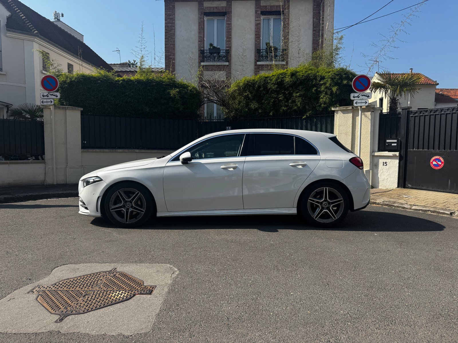 MERCEDES-BENZ Classe A Hatchback 180 d 1.5 d 8V 7G-DCT 116 ch