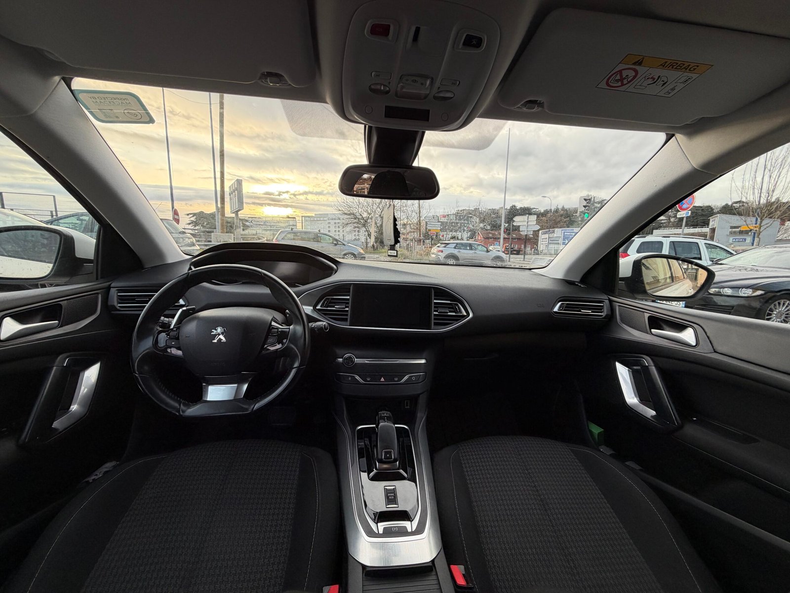 PEUGEOT 308 SW – 1.6 BlueHDi 120ch Allure automatique