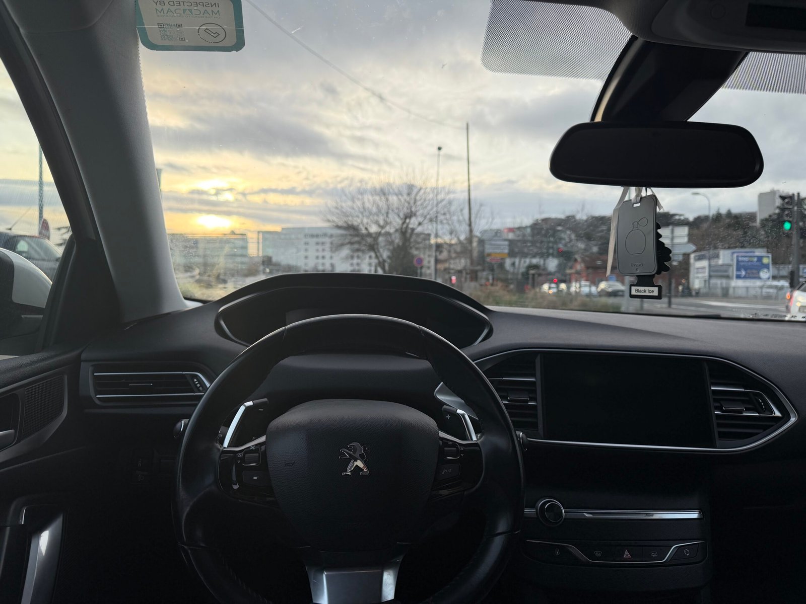 PEUGEOT 308 SW – 1.6 BlueHDi 120ch Allure automatique