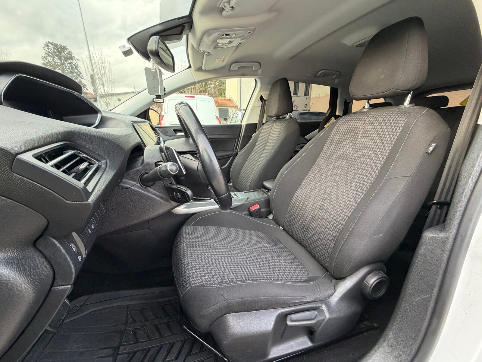 PEUGEOT 308 SW – 1.6 BlueHDi 120ch Allure automatique