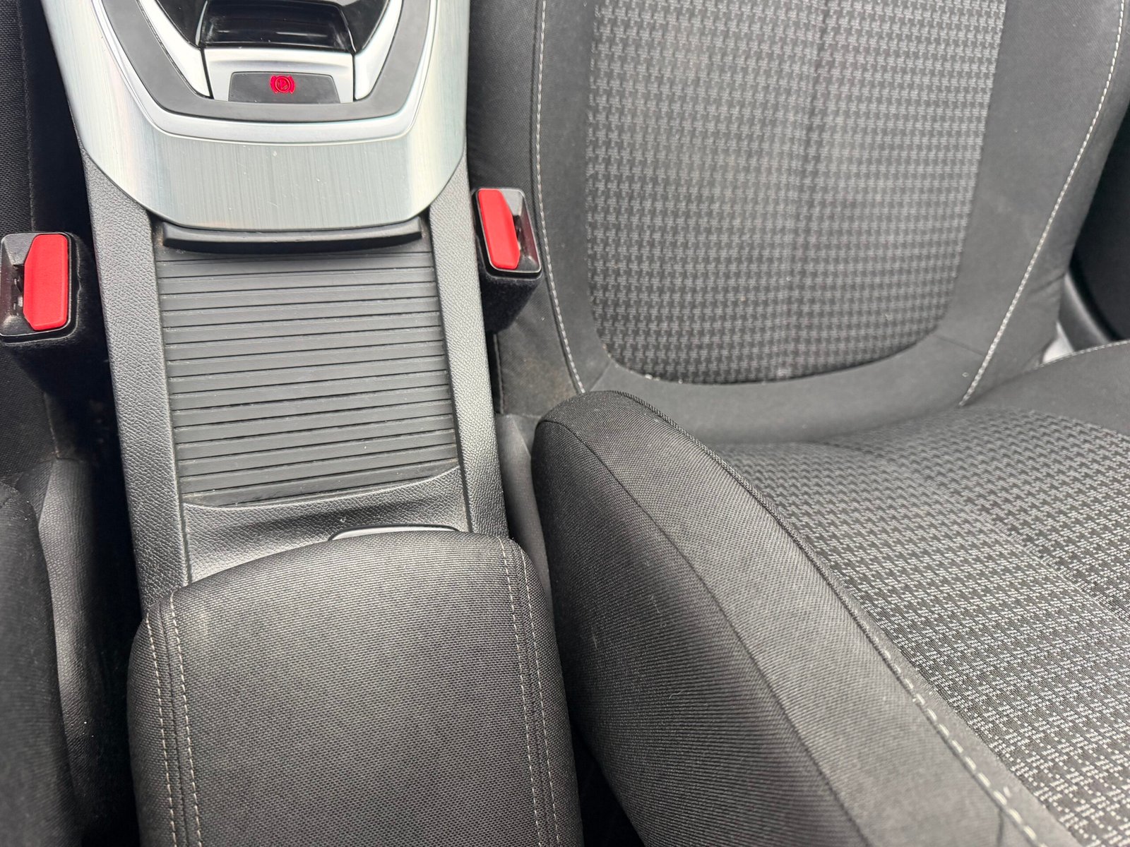 PEUGEOT 308 SW – 1.6 BlueHDi 120ch Allure automatique