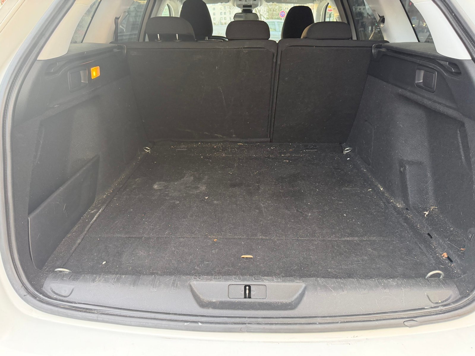 PEUGEOT 308 SW – 1.6 BlueHDi 120ch Allure automatique