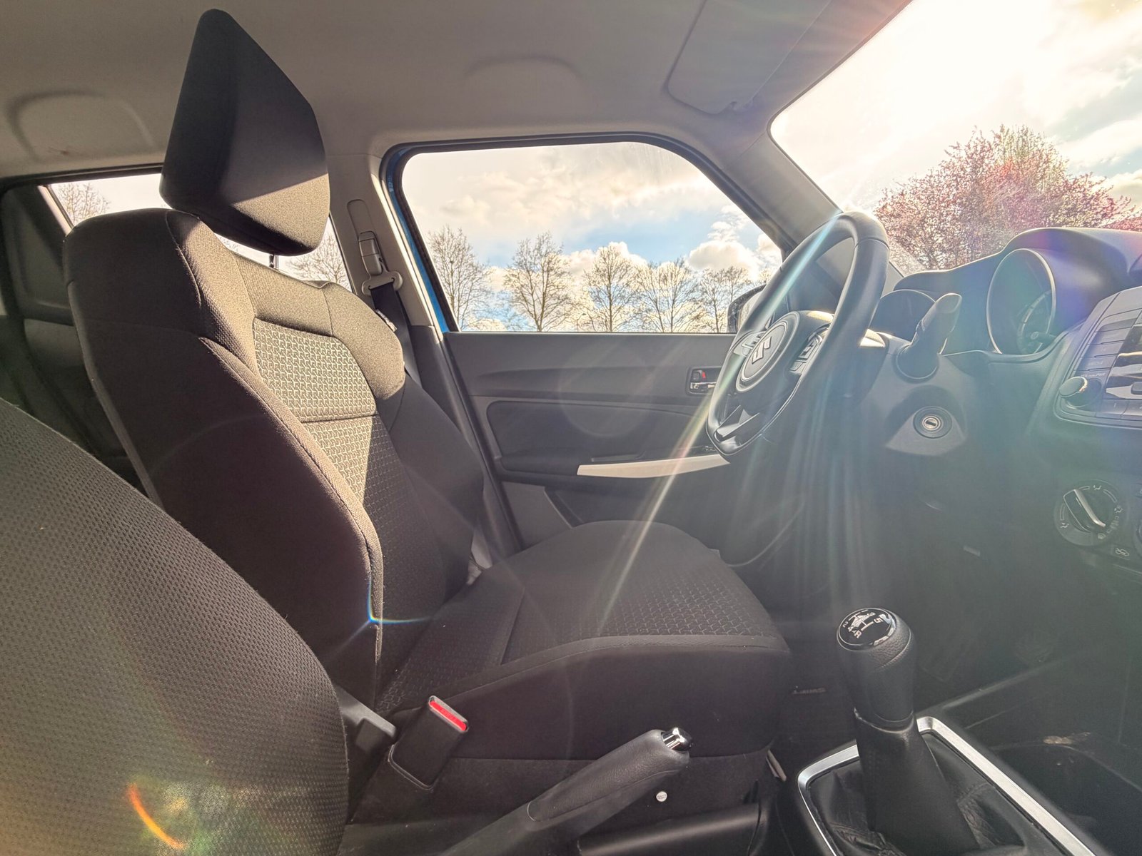 SUZUKI Swift V Phase 2 1.2 Dualjet 16V Hybrid SHVS 83 cv Avantage