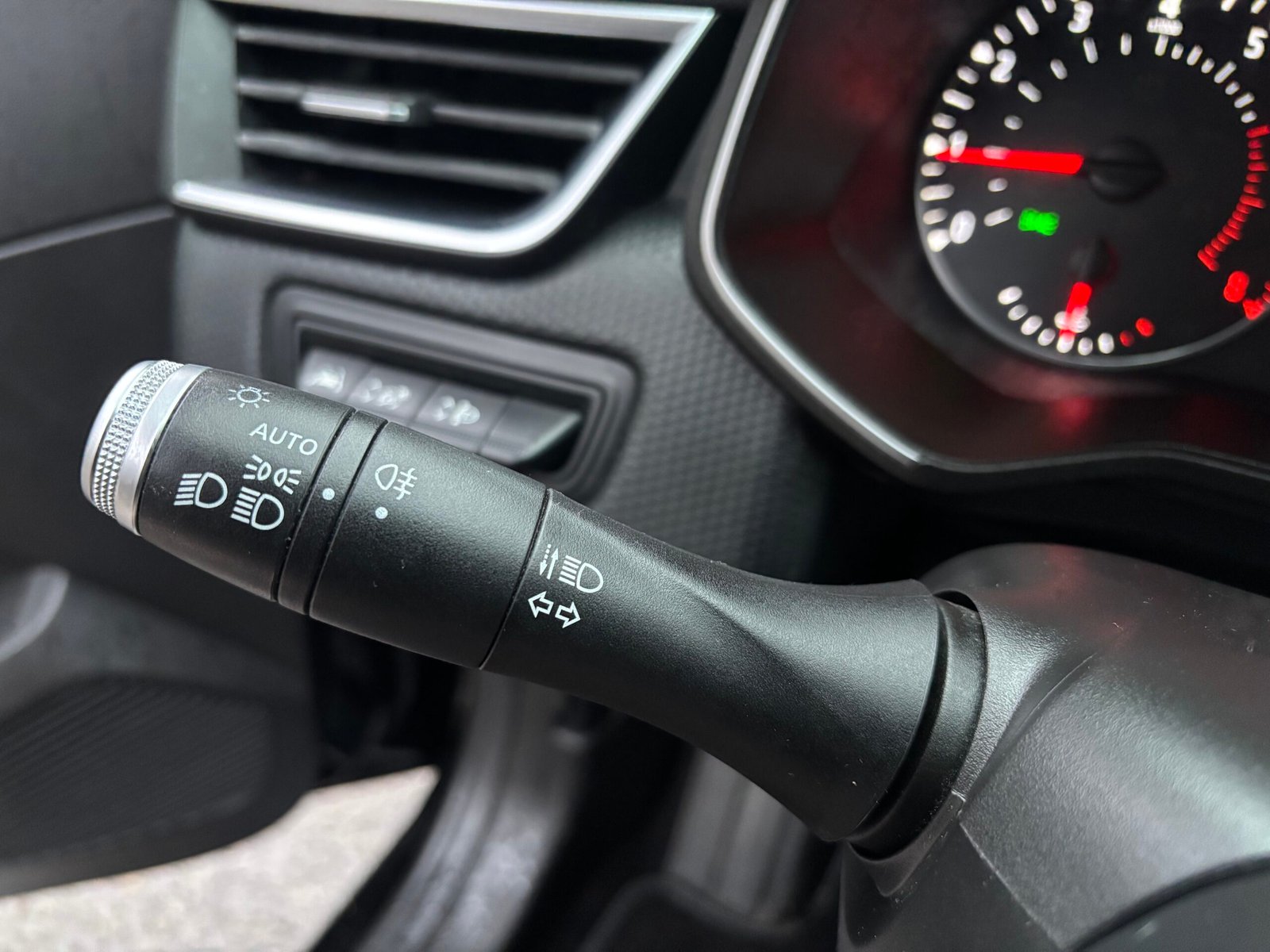 RENAULT Clio V 1.0 TCe S&S 100 cv BUSINESS