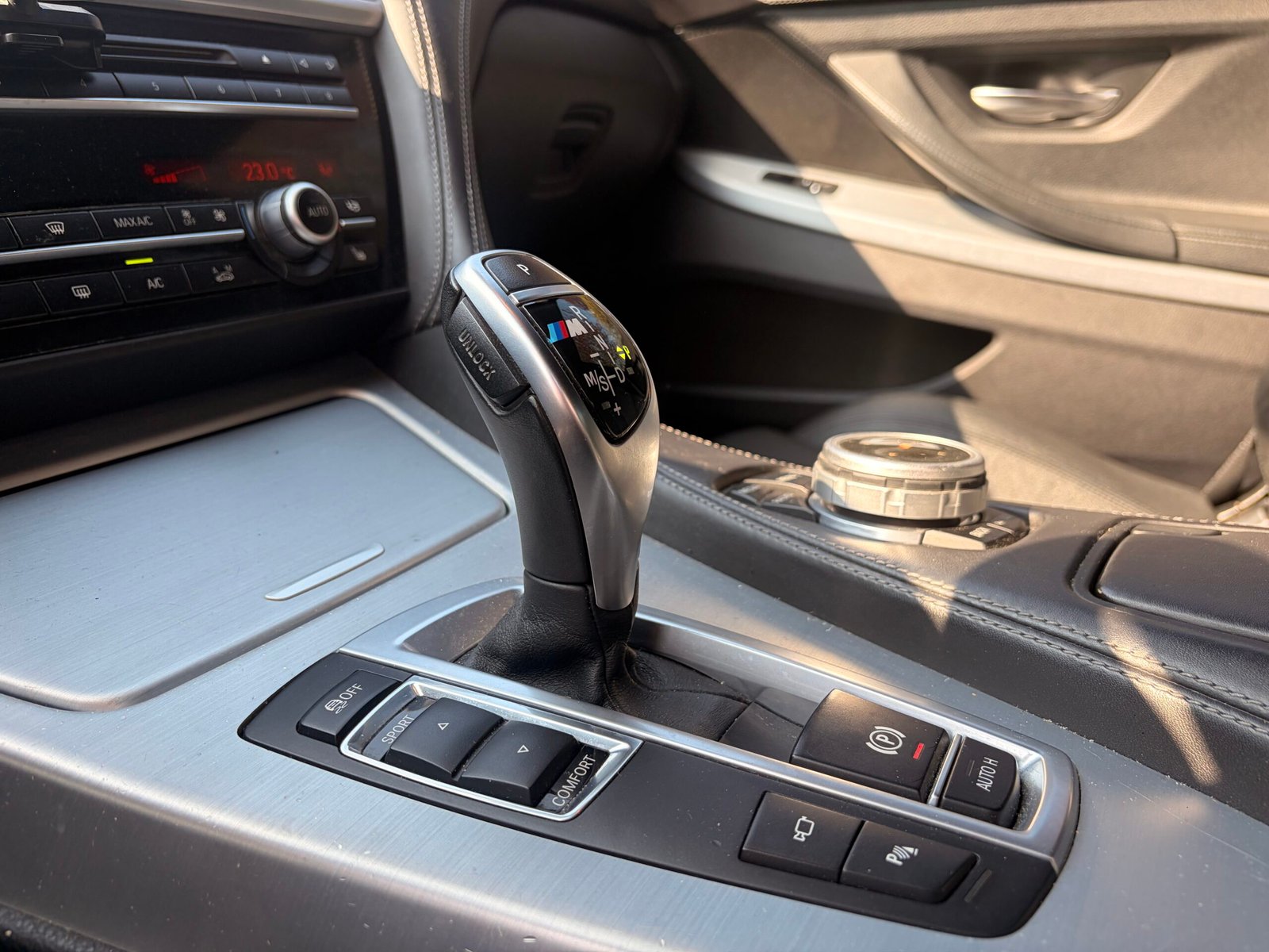 BMW Série 6 Gran Coupé 640d 3.0 d DPF 24V 313 cv Sport design