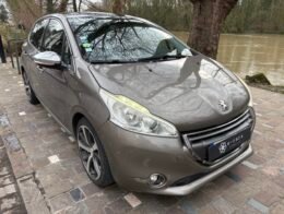 Peugeot 208 1.6 HDi