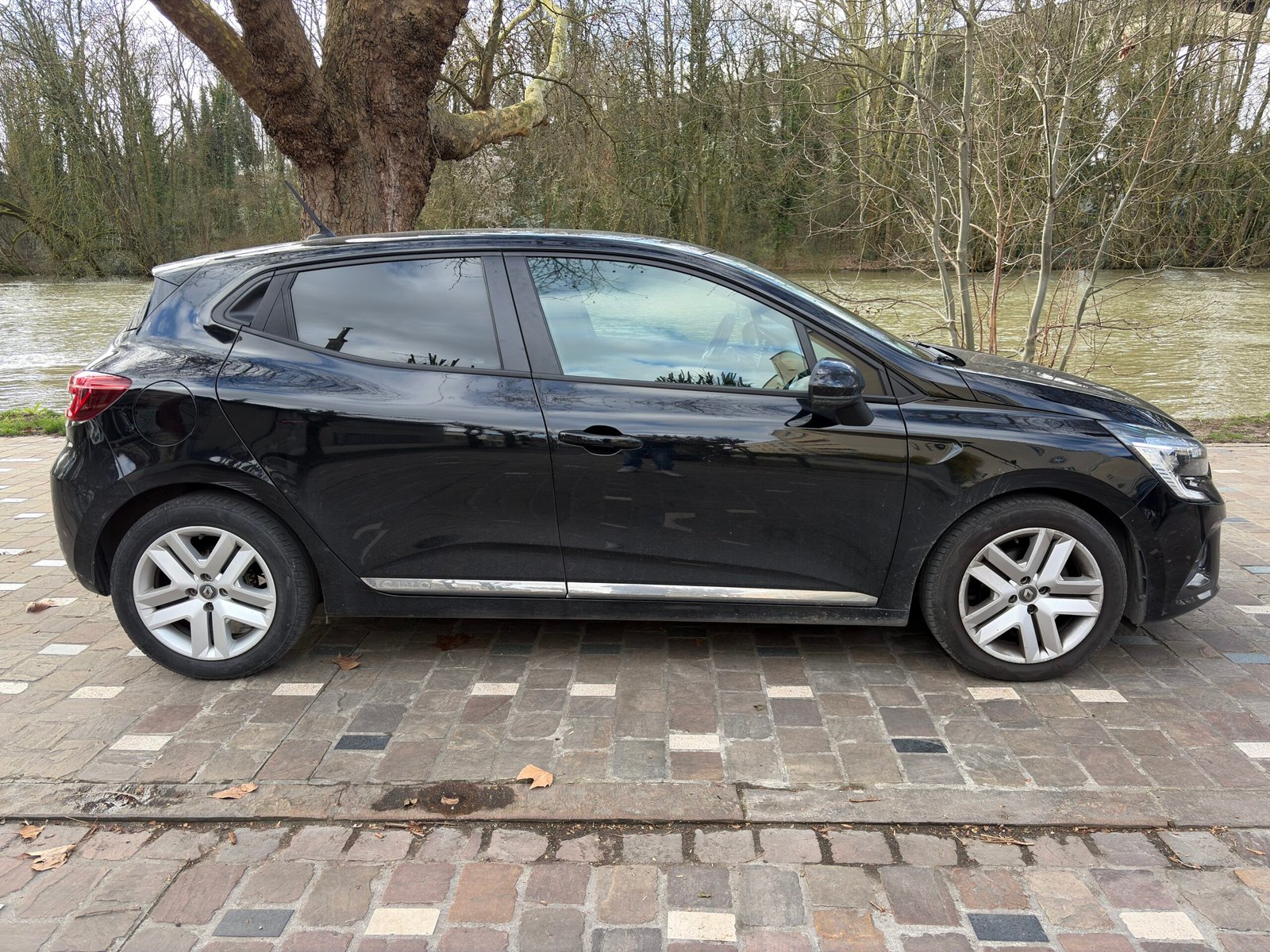 RENAULT Clio V 90 ch