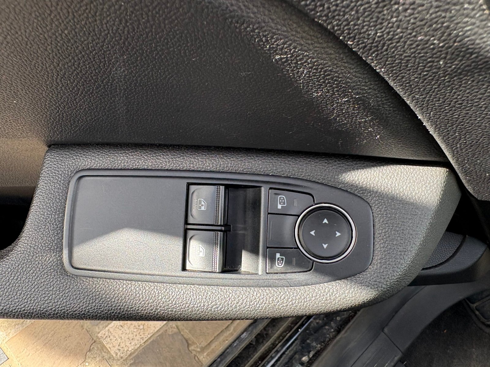 RENAULT Clio V 90 ch