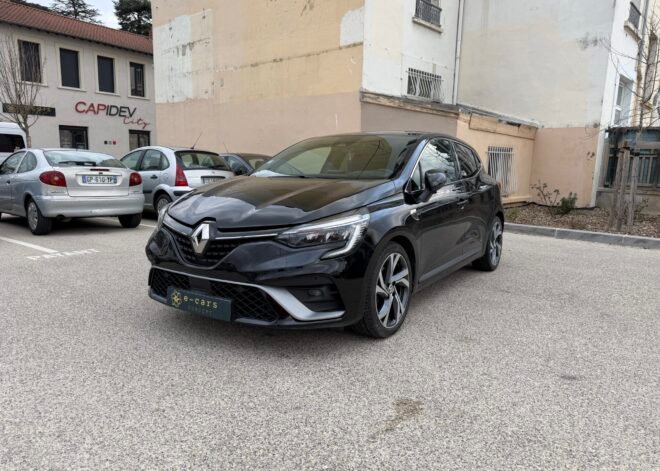 Renault Clio V RS LINE E-TECH 140ch hybride boîte auto