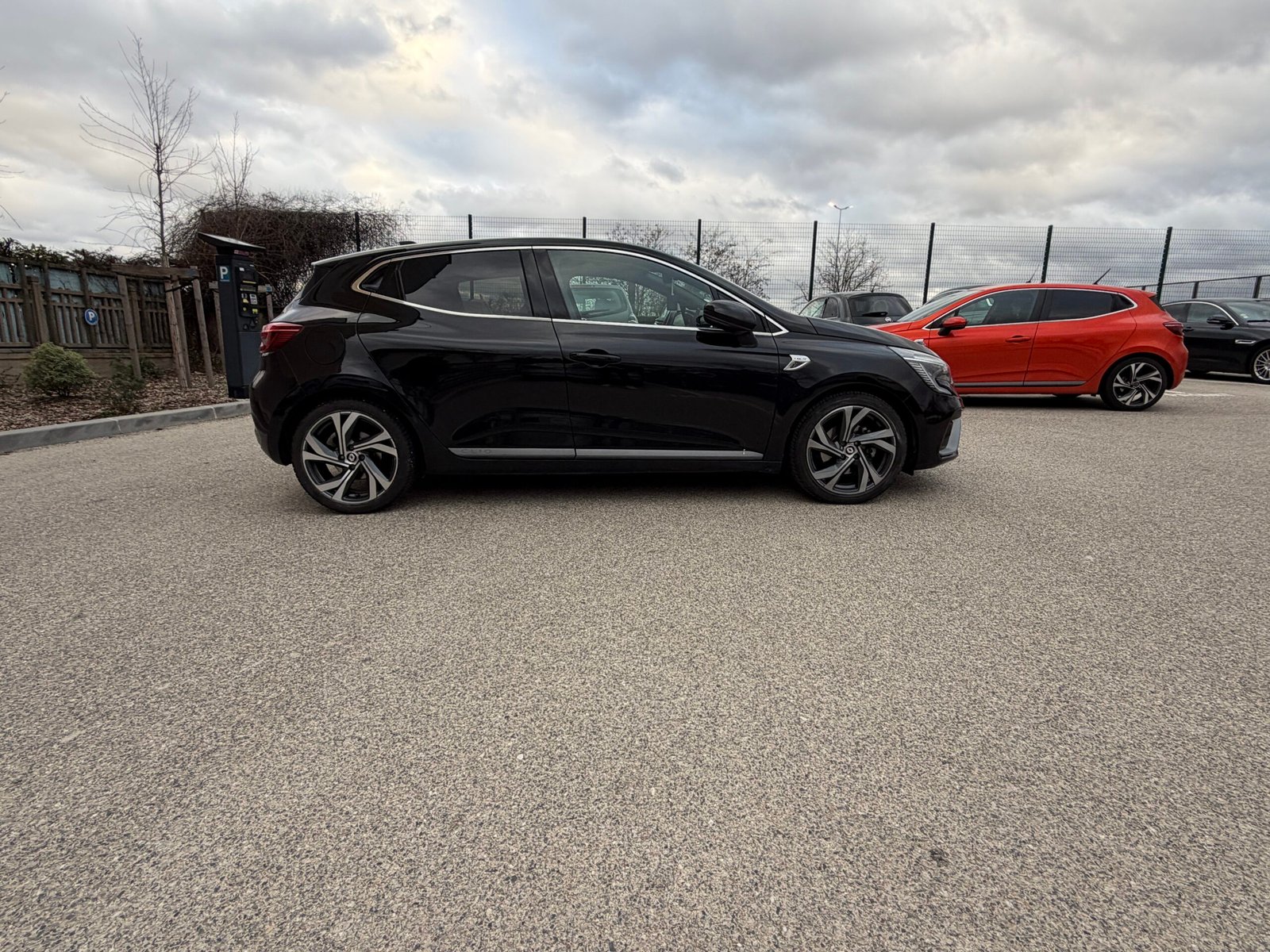 Renault Clio V RS LINE E-TECH 140ch hybride boîte auto