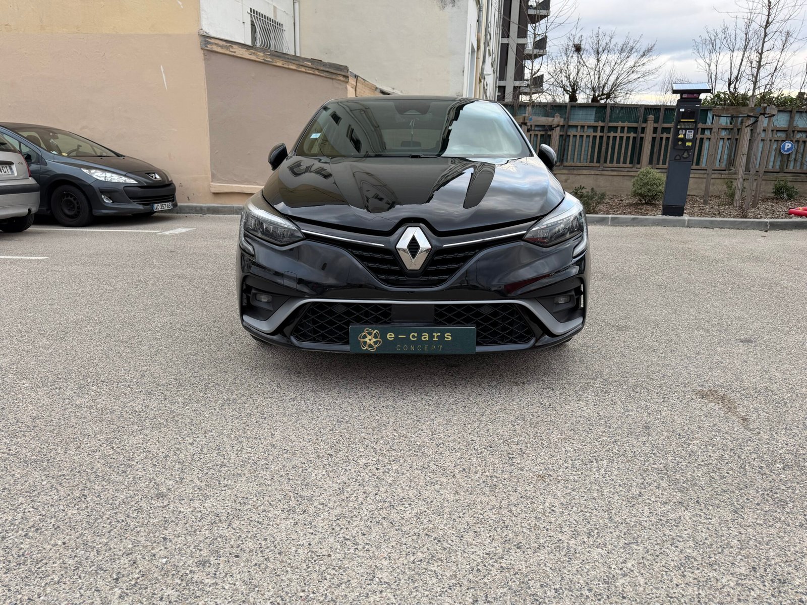 Renault Clio V RS LINE E-TECH 140ch hybride boîte auto