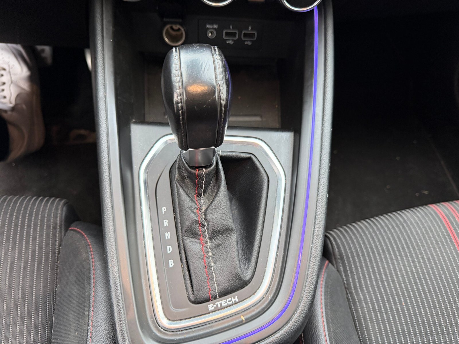 Renault Clio V RS LINE E-TECH 140ch hybride boîte auto