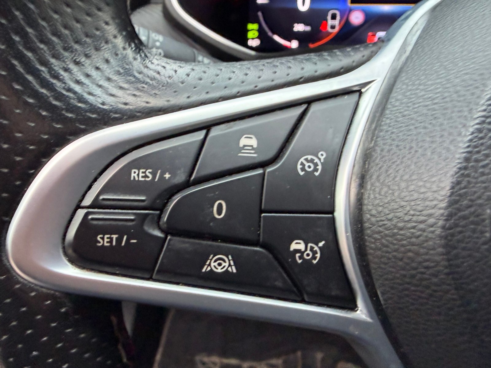 Renault Clio V RS LINE E-TECH 140ch hybride boîte auto