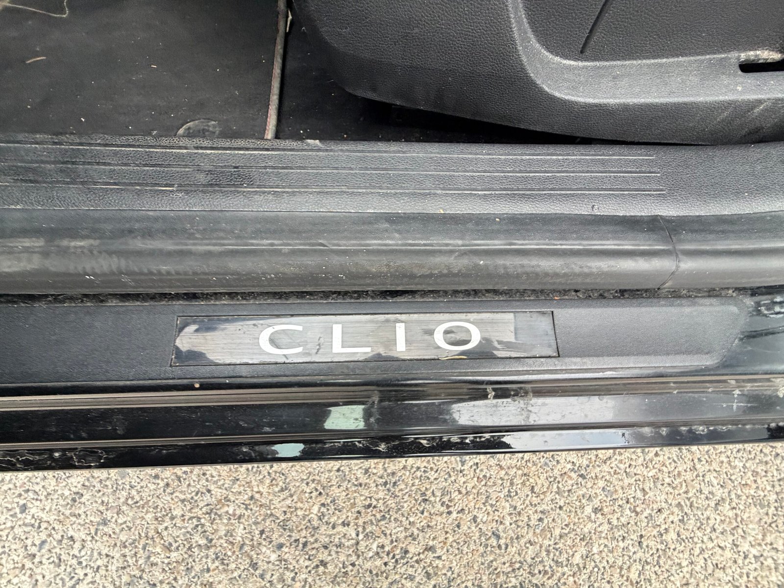 Renault Clio V RS LINE E-TECH 140ch hybride boîte auto