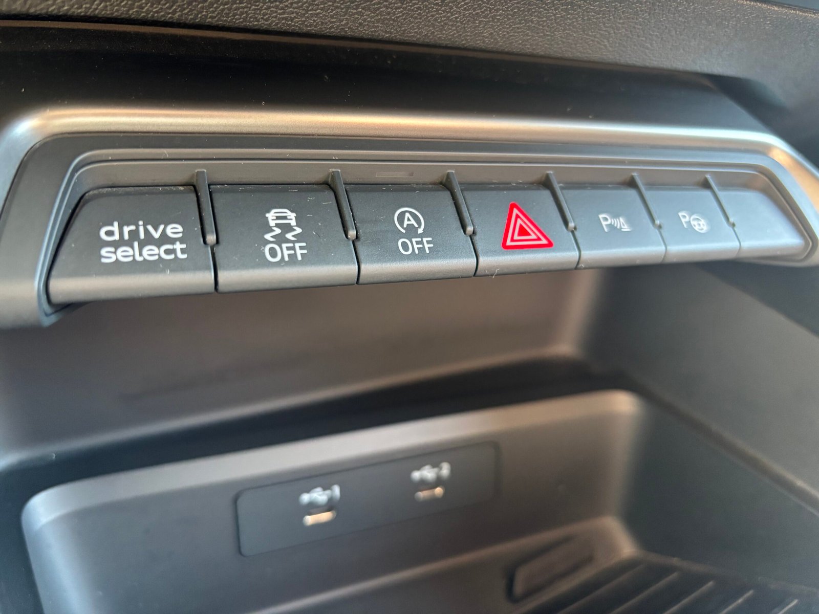 AUDI A3 35 1.5 TFSI S Tronic 150 cv S LINE