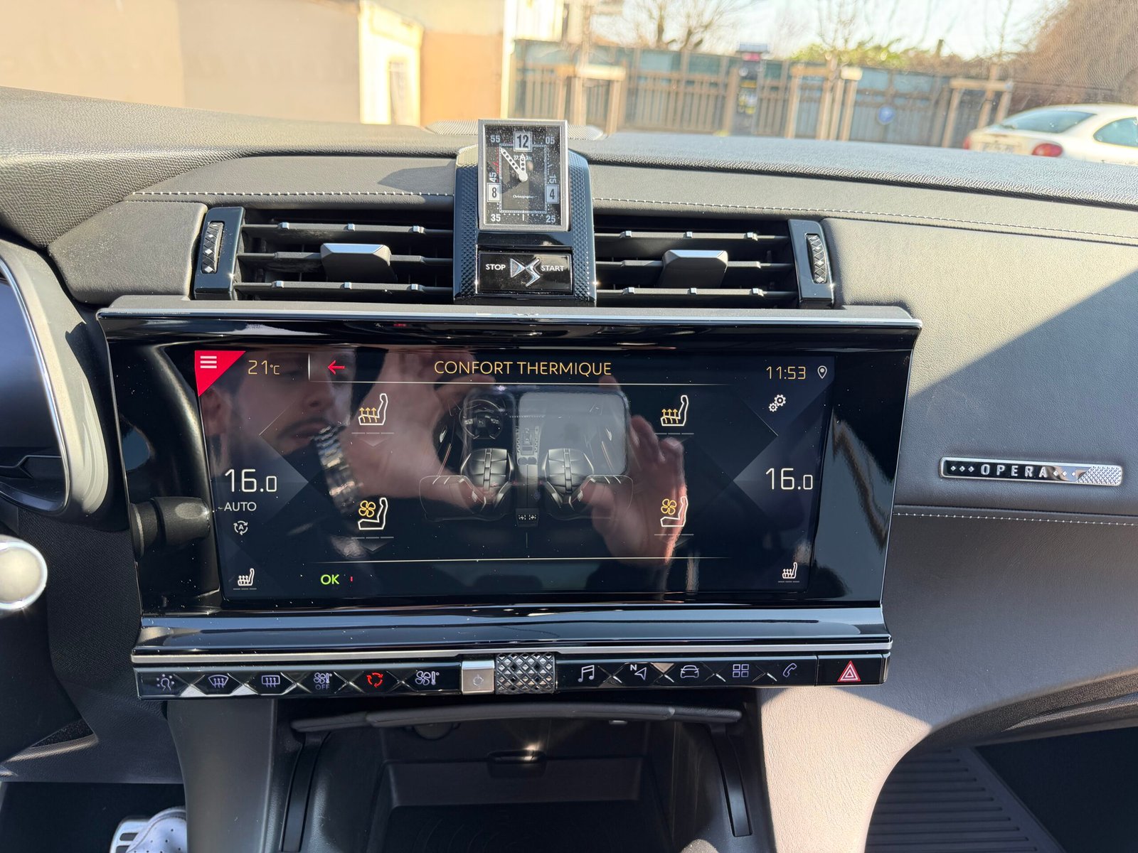 DS7 Crossback 1.6 THP EAT8 S&S 225Ch GRAND CHIC OPÉRA