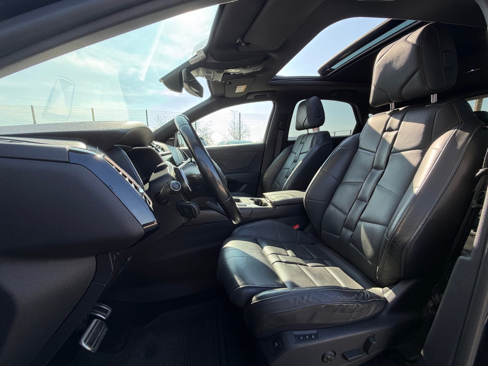 DS7 Crossback 1.6 THP EAT8 S&S 225Ch GRAND CHIC OPÉRA