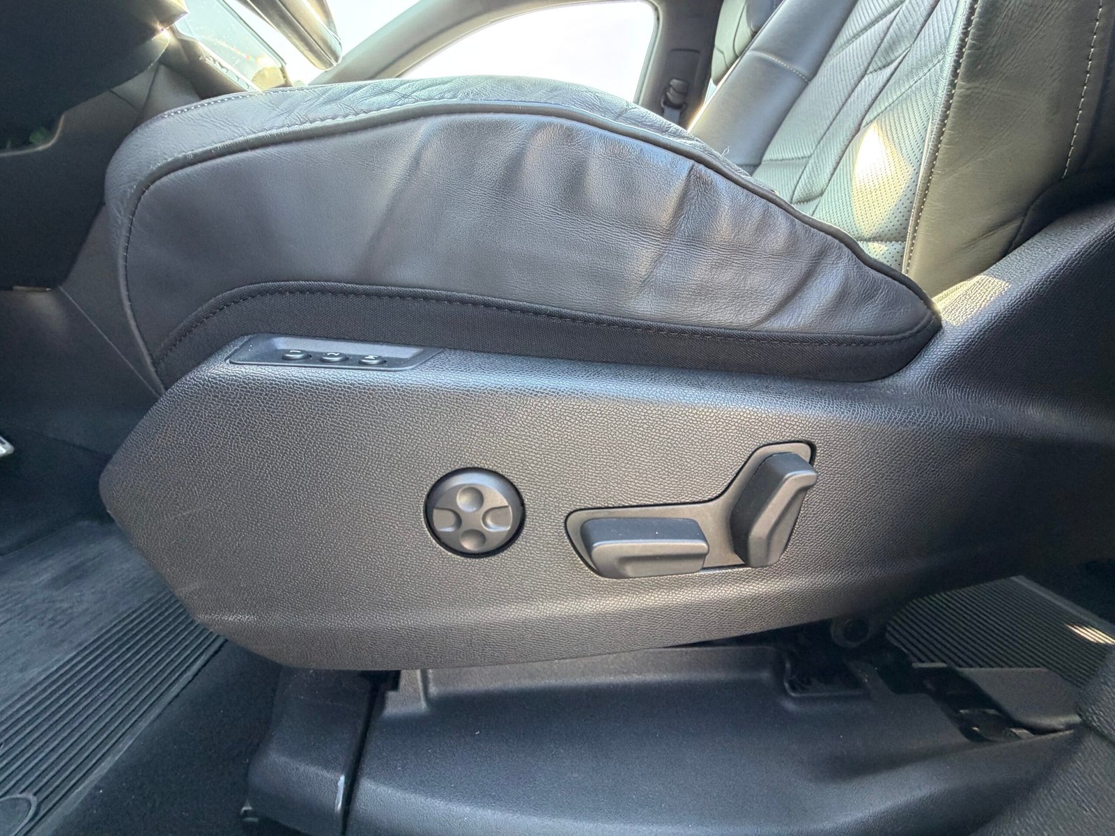 DS7 Crossback 1.6 THP EAT8 S&S 225Ch GRAND CHIC OPÉRA