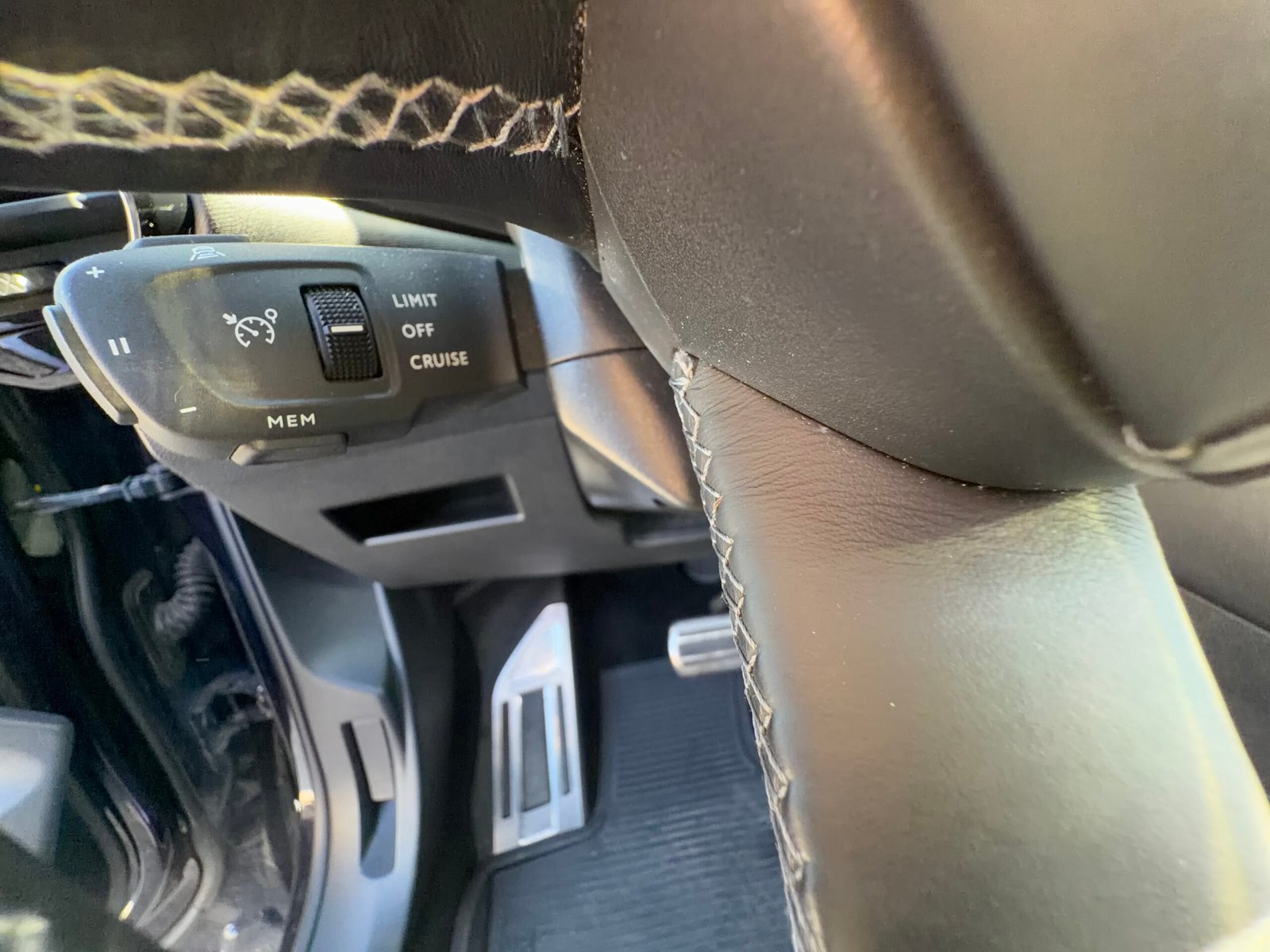 DS7 Crossback 1.6 THP EAT8 S&S 225Ch GRAND CHIC OPÉRA