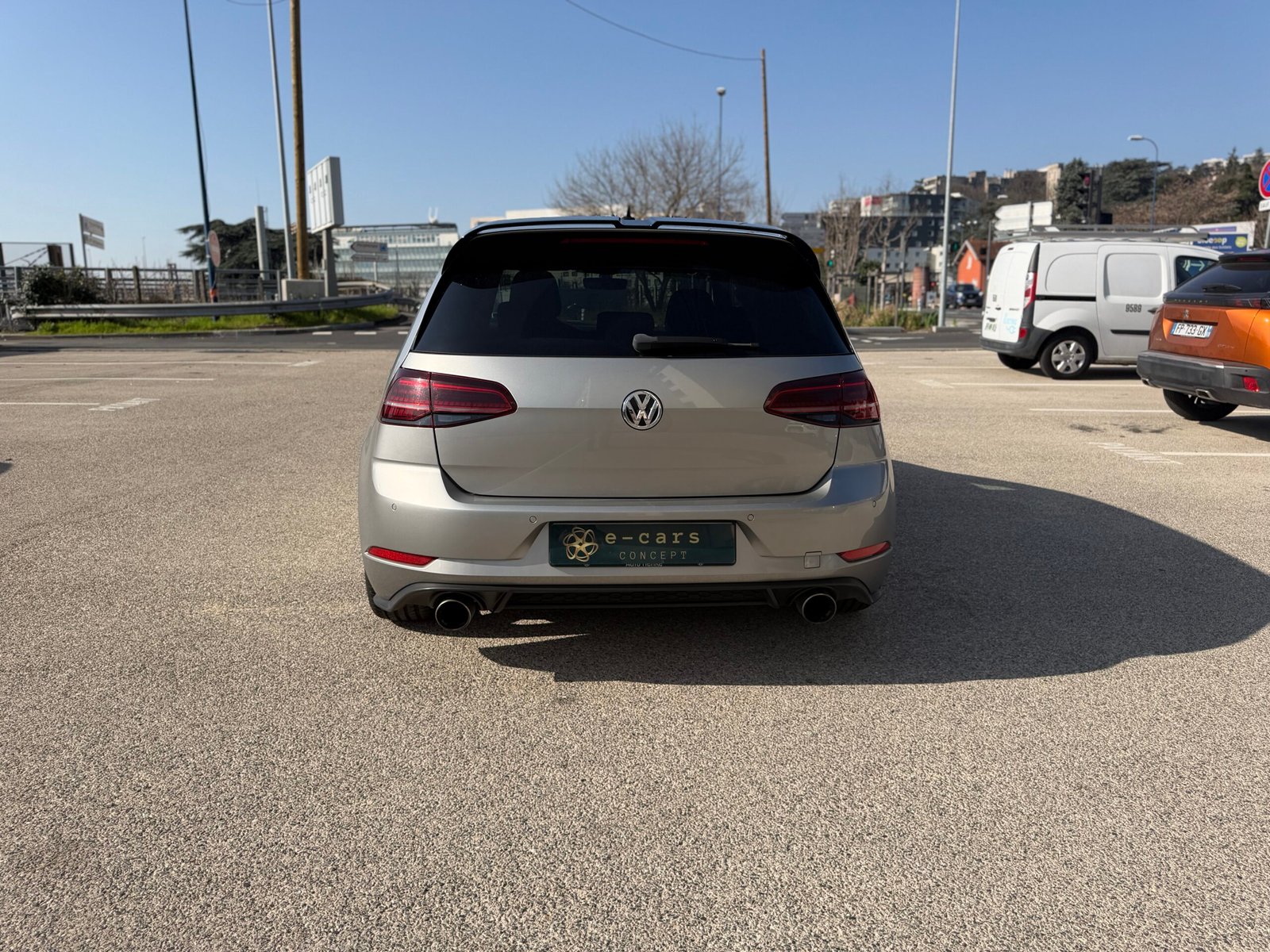 Golf VII GTI 5 portes phase 2 2.0 TFSI 230ch BVM