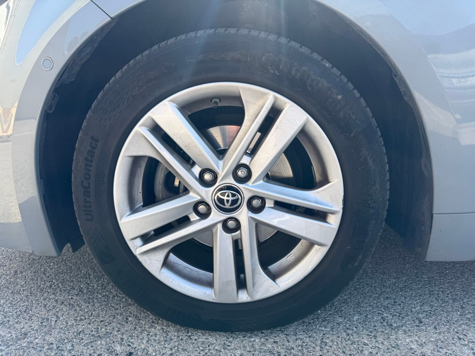 TOYOTA Corolla Touring Sports Dynamic Business 1.8 VVT-i 16V GPS 122 HSD CVT Boîte auto