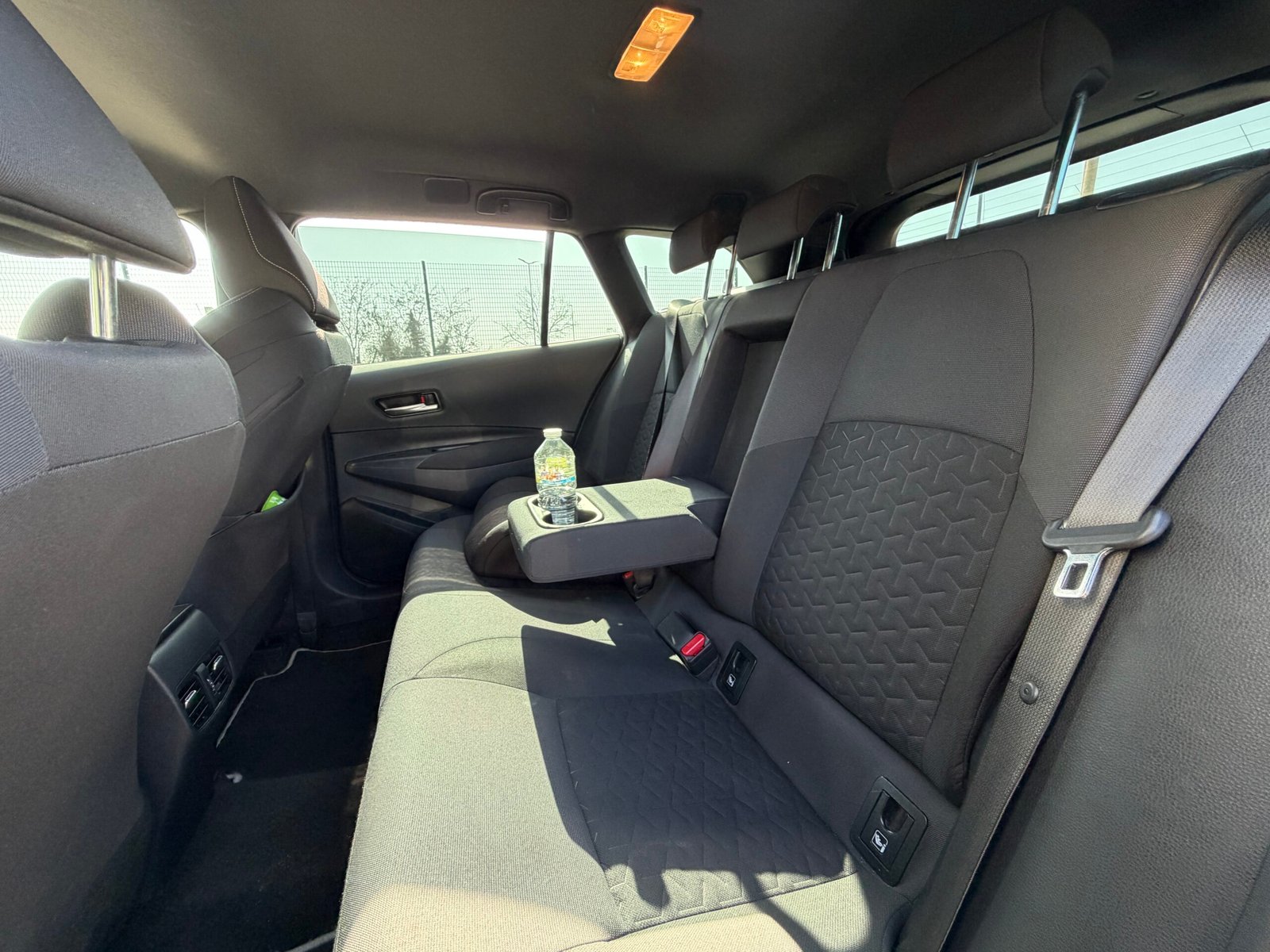 TOYOTA Corolla Touring Sports Dynamic Business 1.8 VVT-i 16V GPS 122 HSD CVT Boîte auto