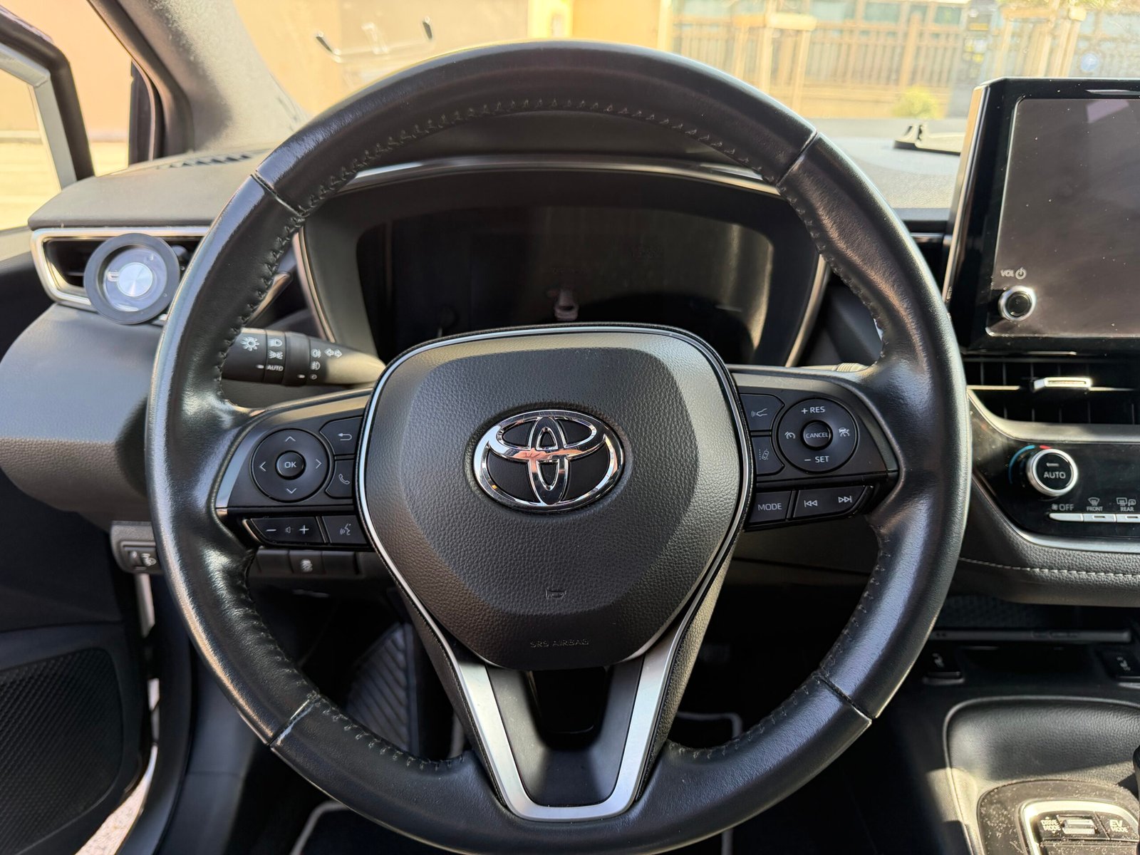 TOYOTA Corolla Touring Sports Dynamic Business 1.8 VVT-i 16V GPS 122 HSD CVT Boîte auto