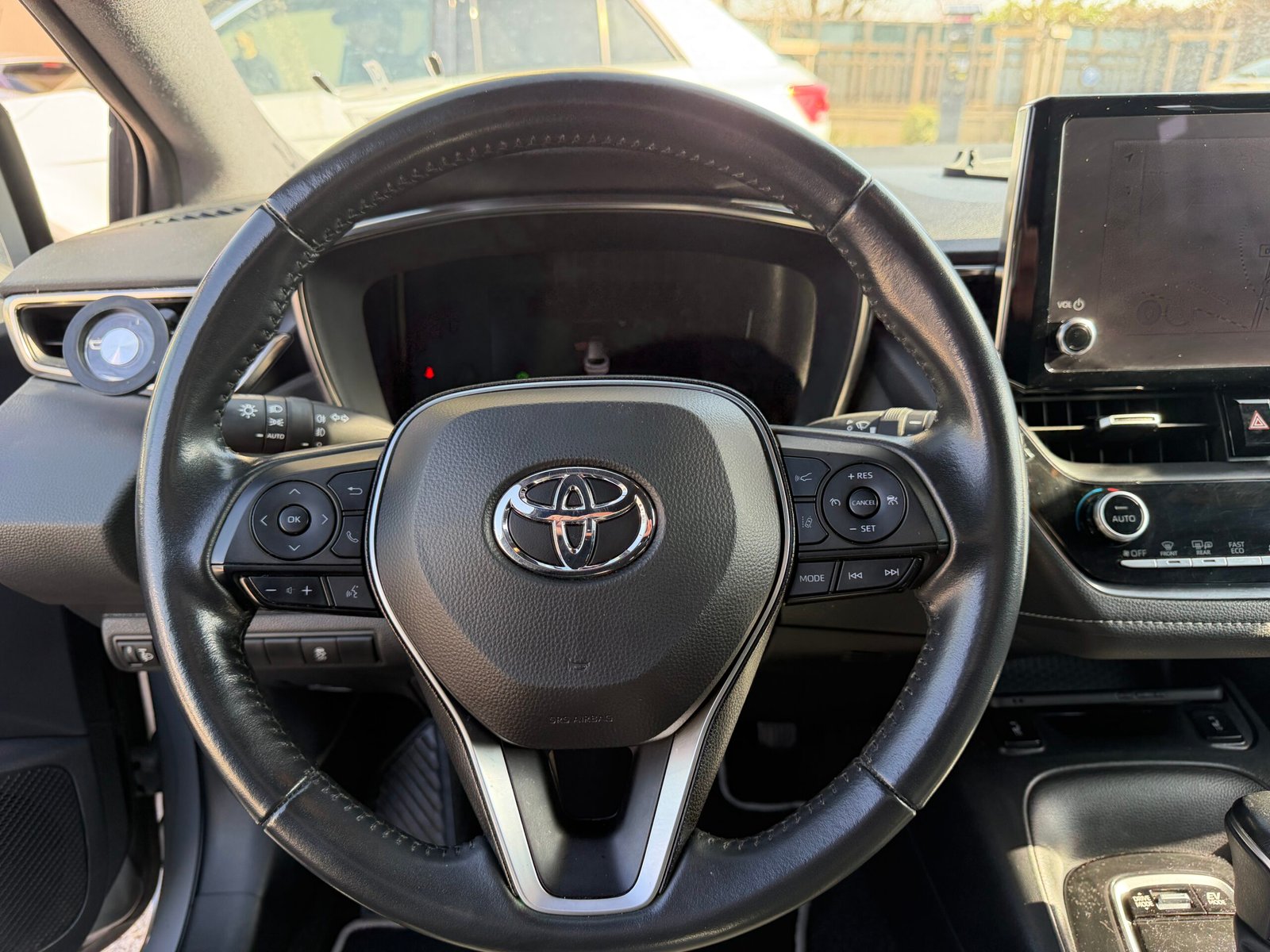 TOYOTA Corolla Touring Sports Dynamic Business 1.8 VVT-i 16V GPS 122 HSD CVT Boîte auto