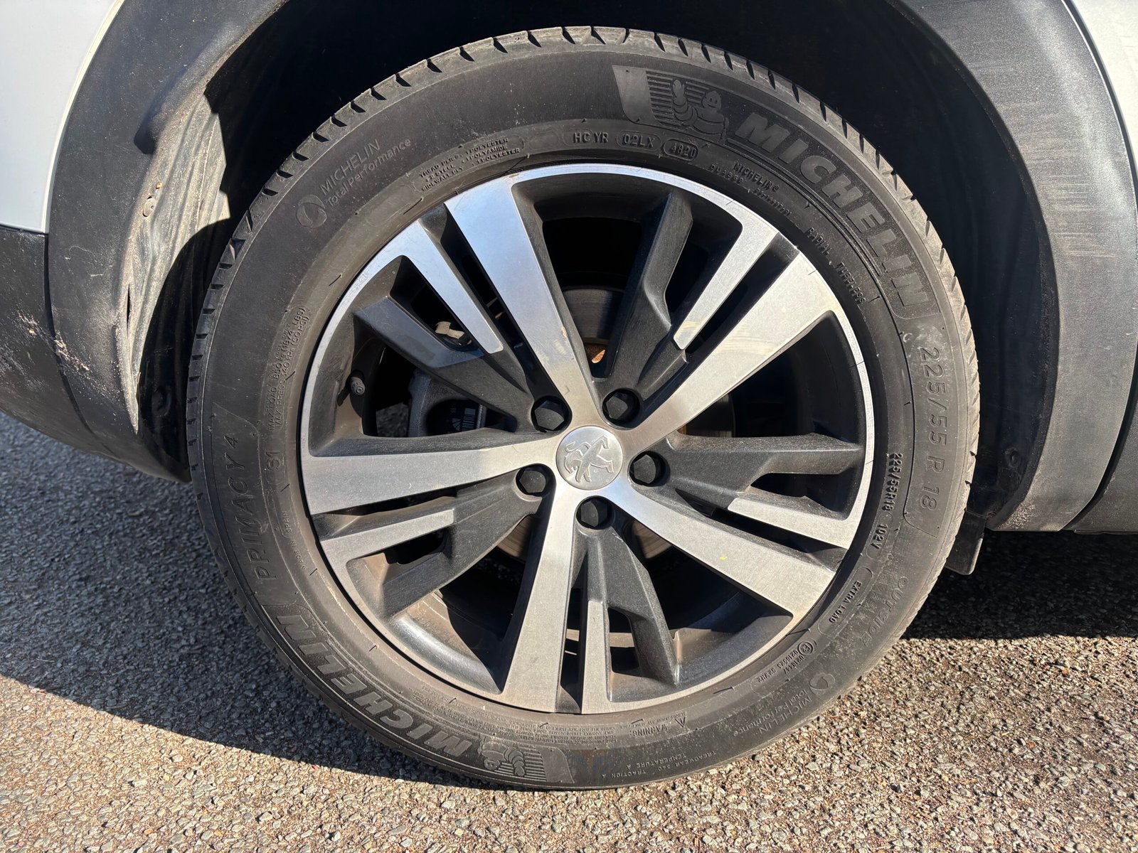 PEUGEOT 3008 II Phase 2 1.5 BlueHDi EAT8 130 cv GT