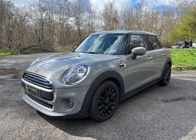 MINI MINI 3 (F55) 5 Portes One 1.5 i 12V 102