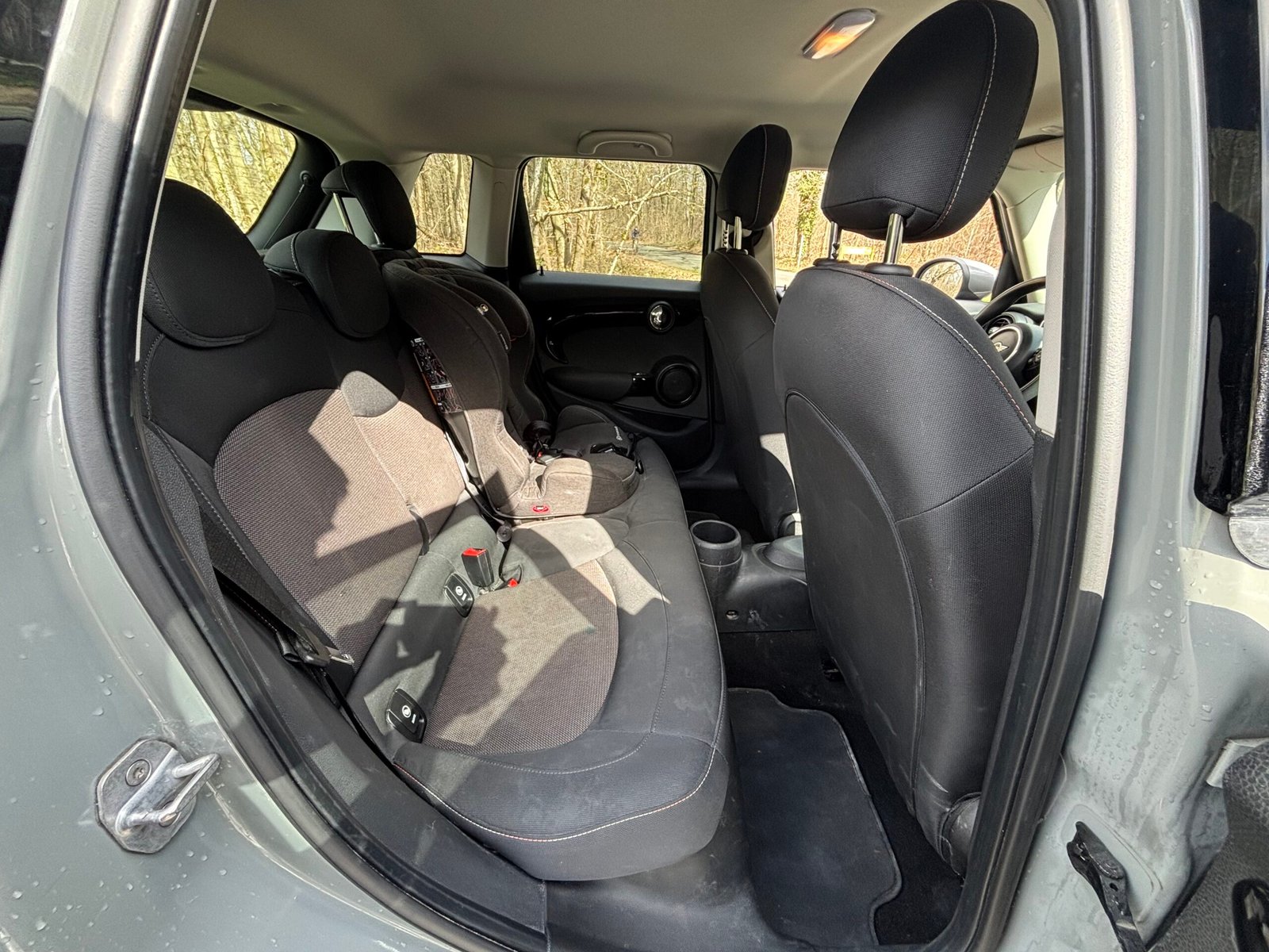 MINI MINI 3 (F55) 5 Portes One 1.5 i 12V 102