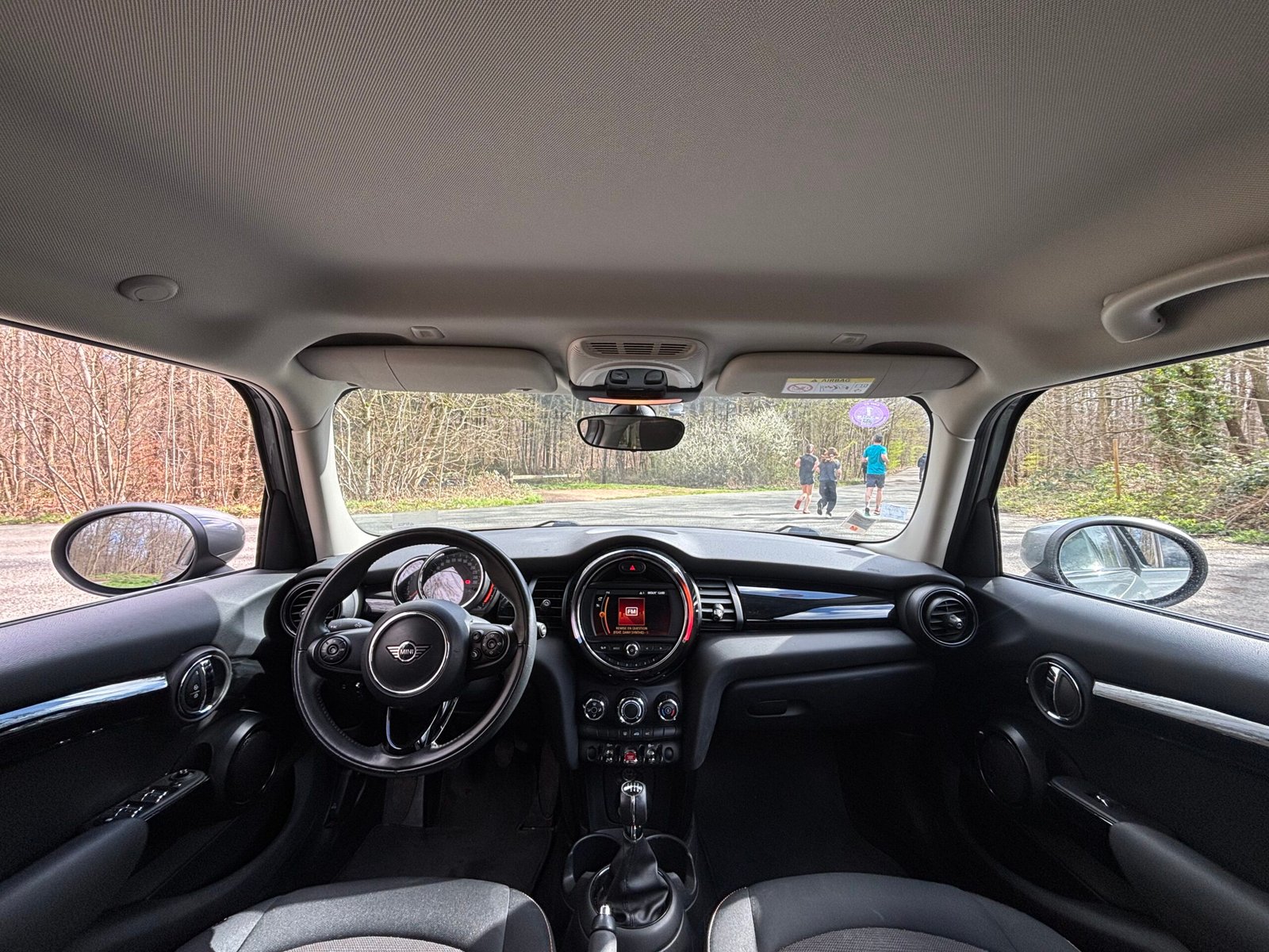 MINI MINI 3 (F55) 5 Portes One 1.5 i 12V 102