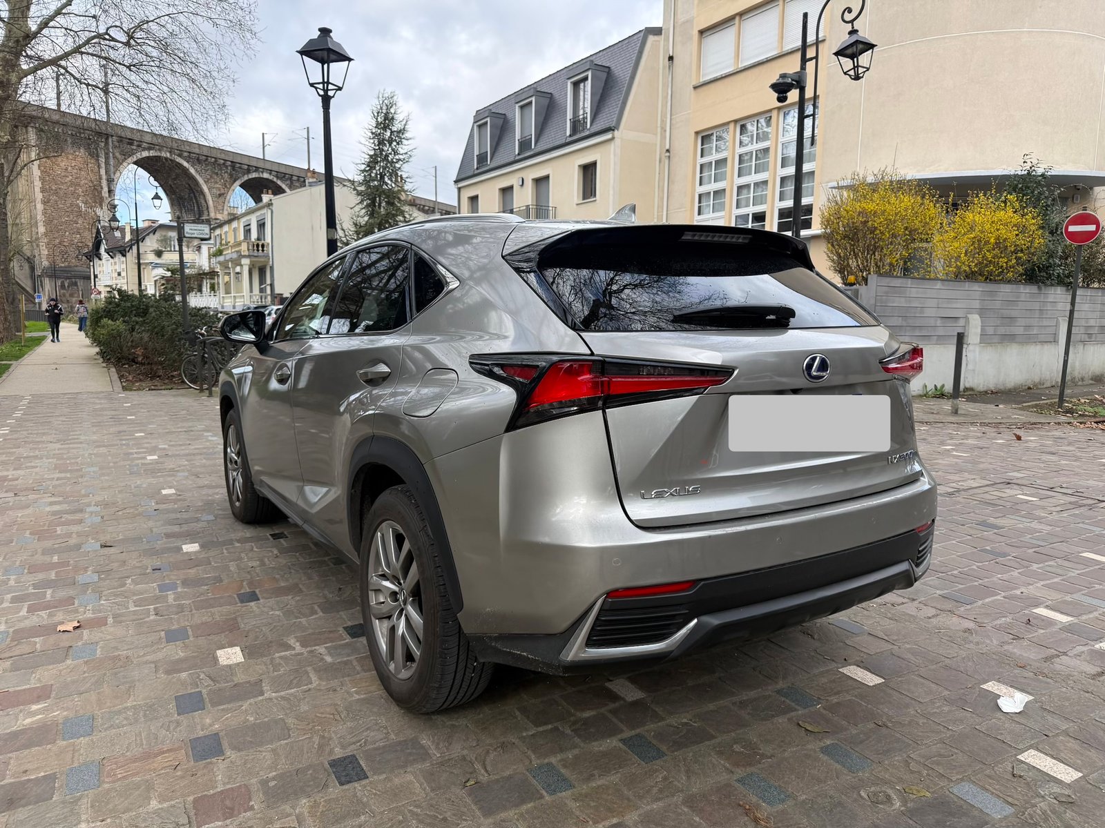 Lexus NX 300H E-CVT 155 Cv “Luxe Plus”