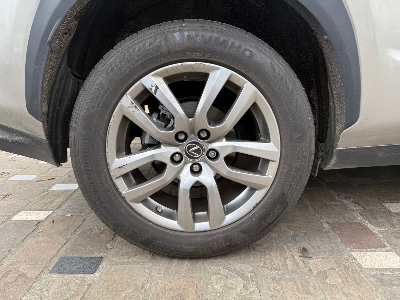 Lexus NX 300H E-CVT 155 Cv “Luxe Plus”