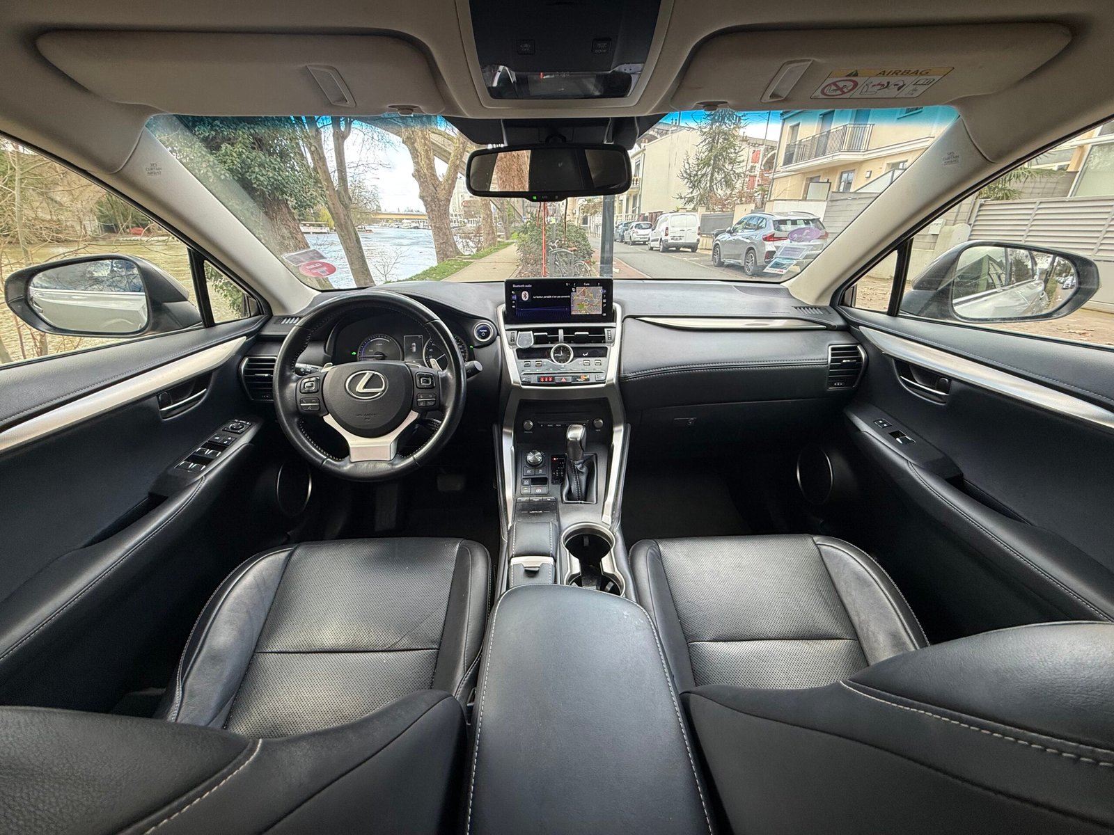 Lexus NX 300H E-CVT 155 Cv “Luxe Plus”