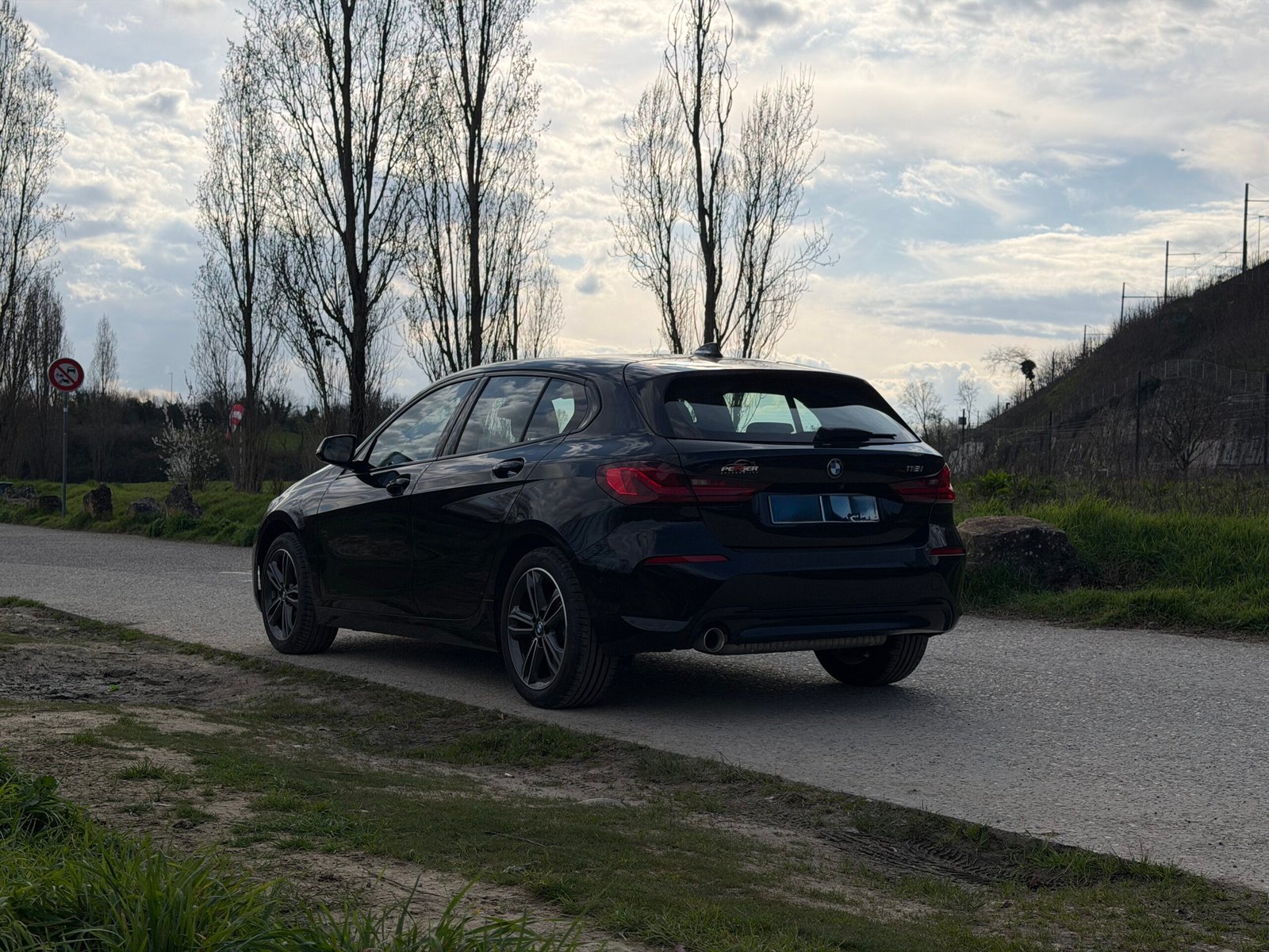 BMW série 1 F40 118i ÉDITION SPORT Automatique dct7 136ch