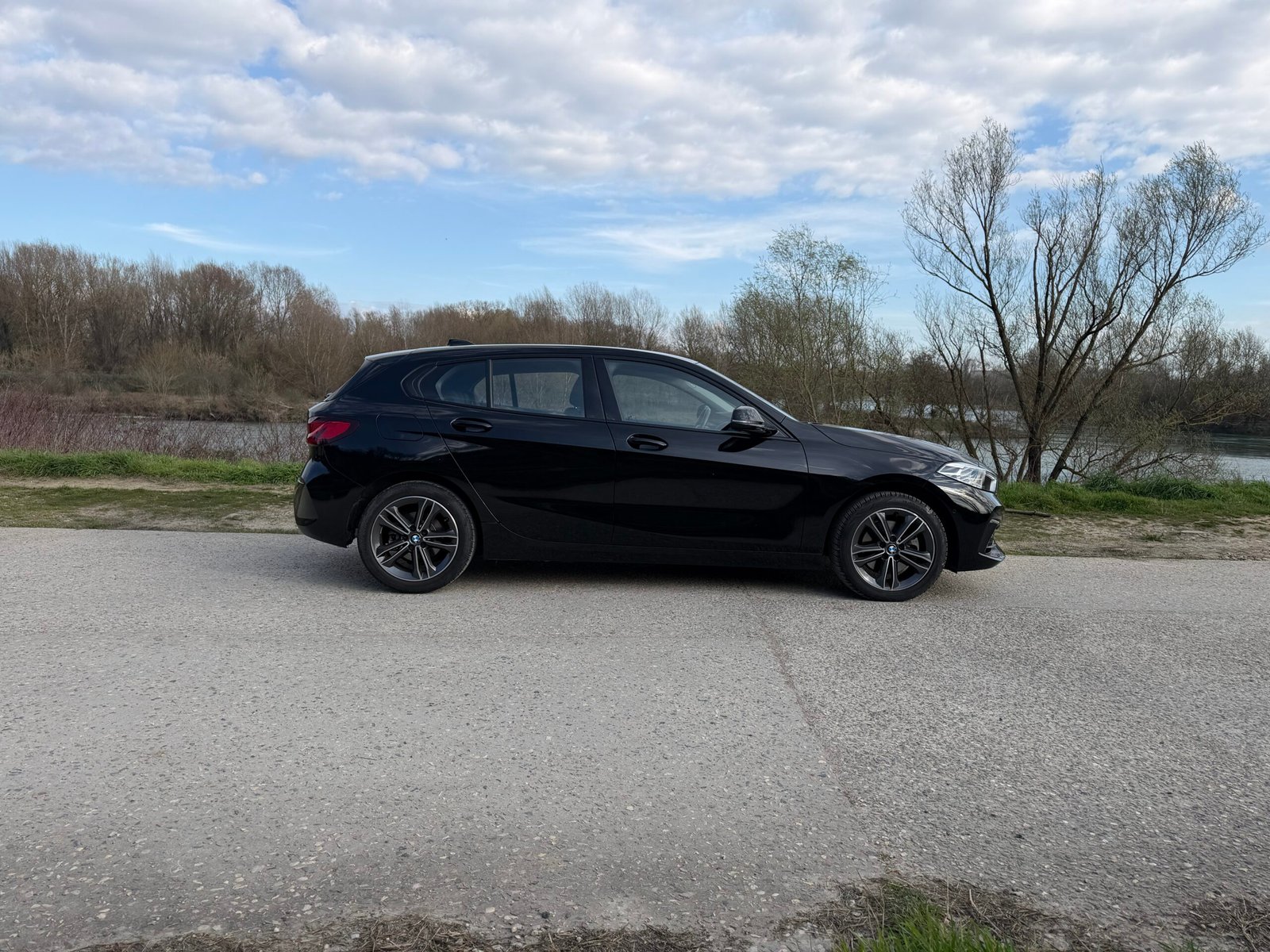 BMW série 1 F40 118i ÉDITION SPORT Automatique dct7 136ch