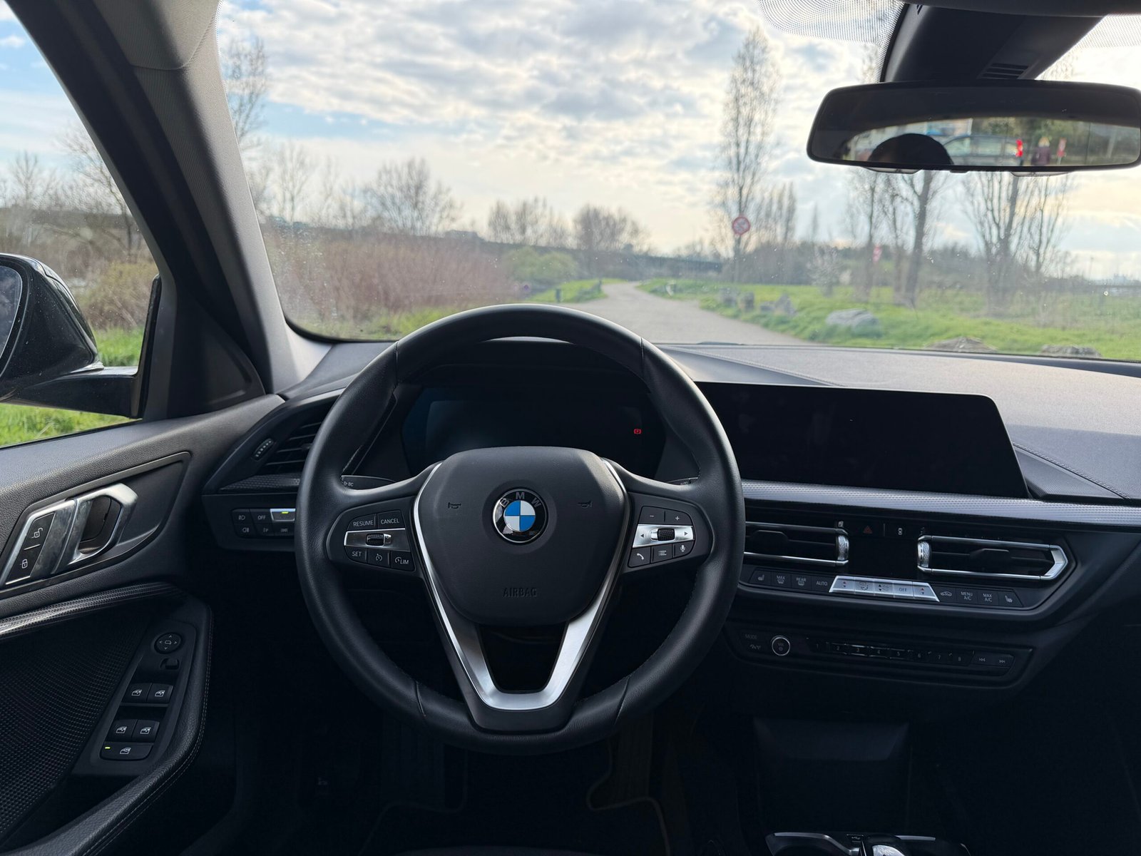 BMW série 1 F40 118i ÉDITION SPORT Automatique dct7 136ch