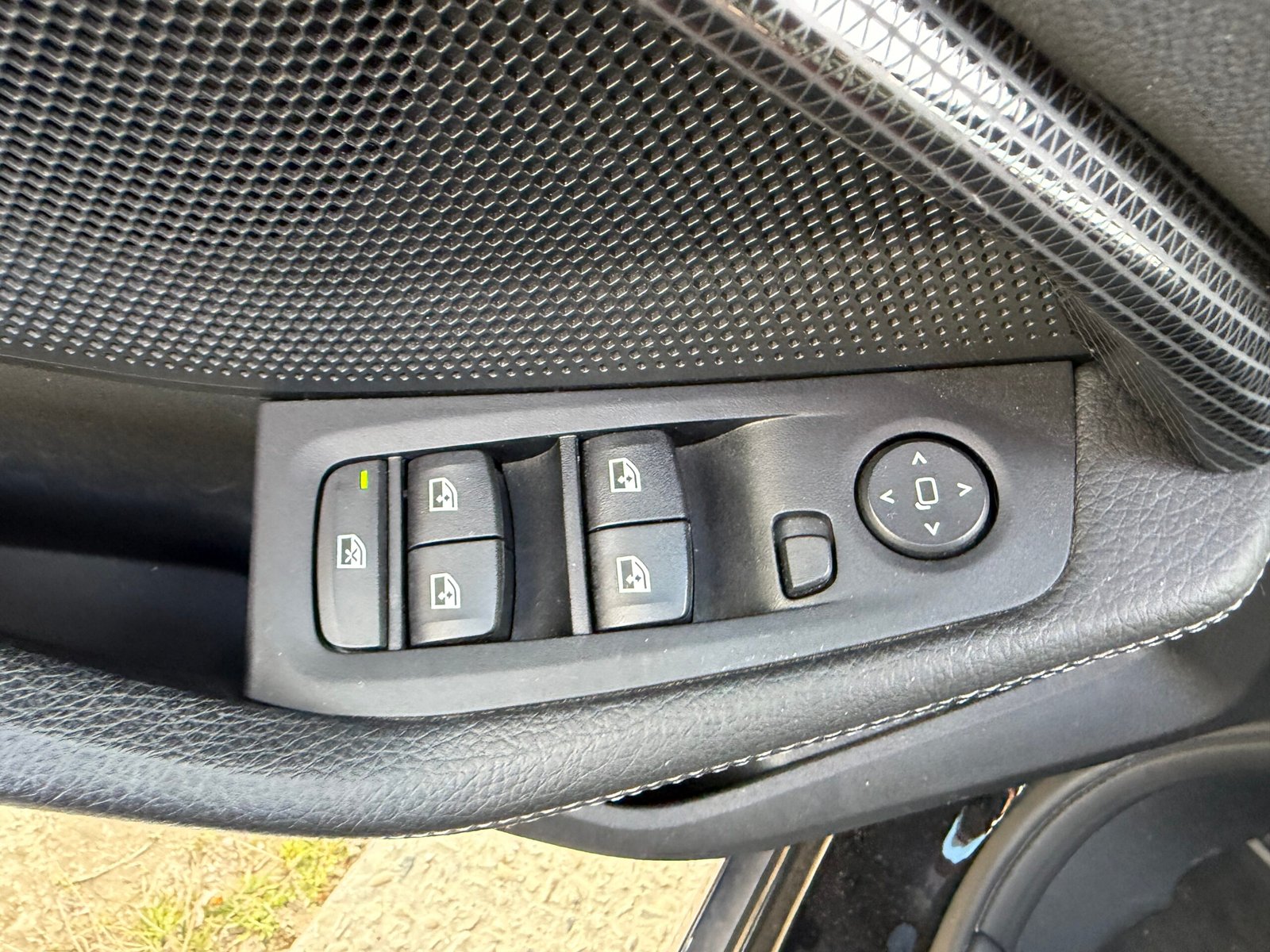 BMW série 1 F40 118i ÉDITION SPORT Automatique dct7 136ch