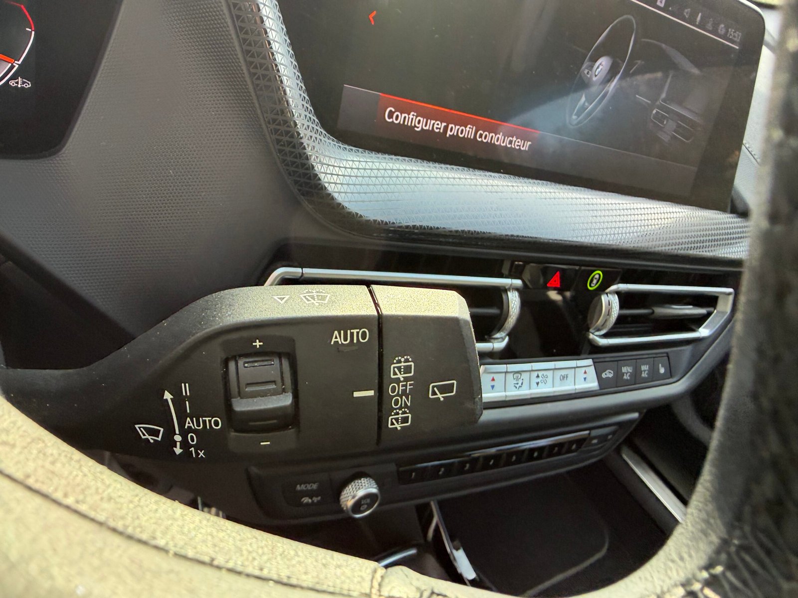 BMW série 1 F40 118i ÉDITION SPORT Automatique dct7 136ch