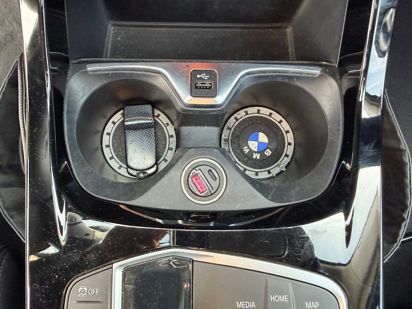 BMW série 1 F40 118i ÉDITION SPORT Automatique dct7 136ch