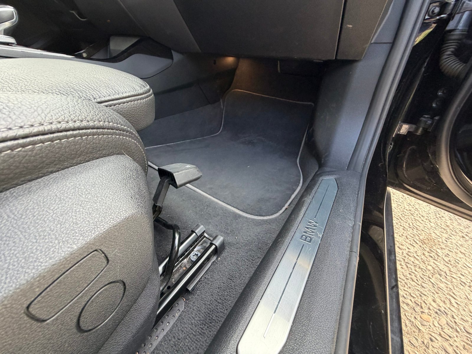 BMW série 1 F40 118i ÉDITION SPORT Automatique dct7 136ch