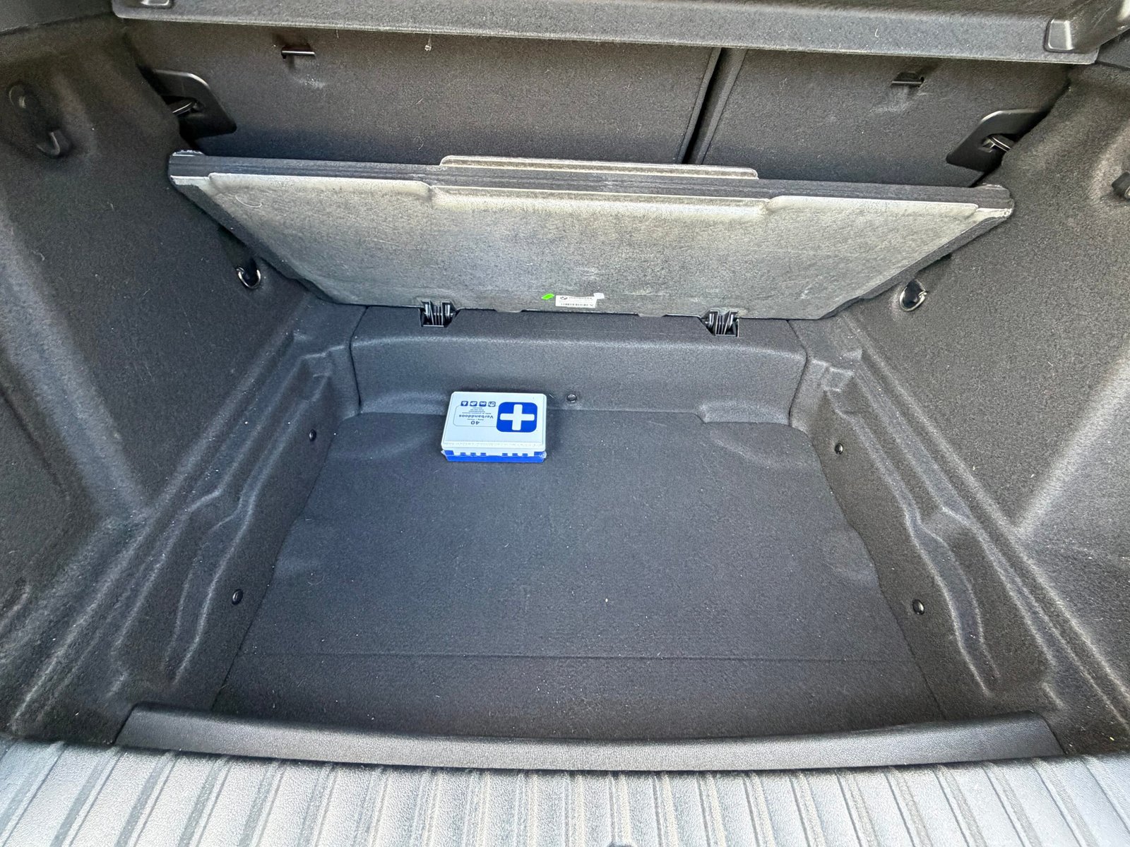 BMW série 1 F40 118i ÉDITION SPORT Automatique dct7 136ch