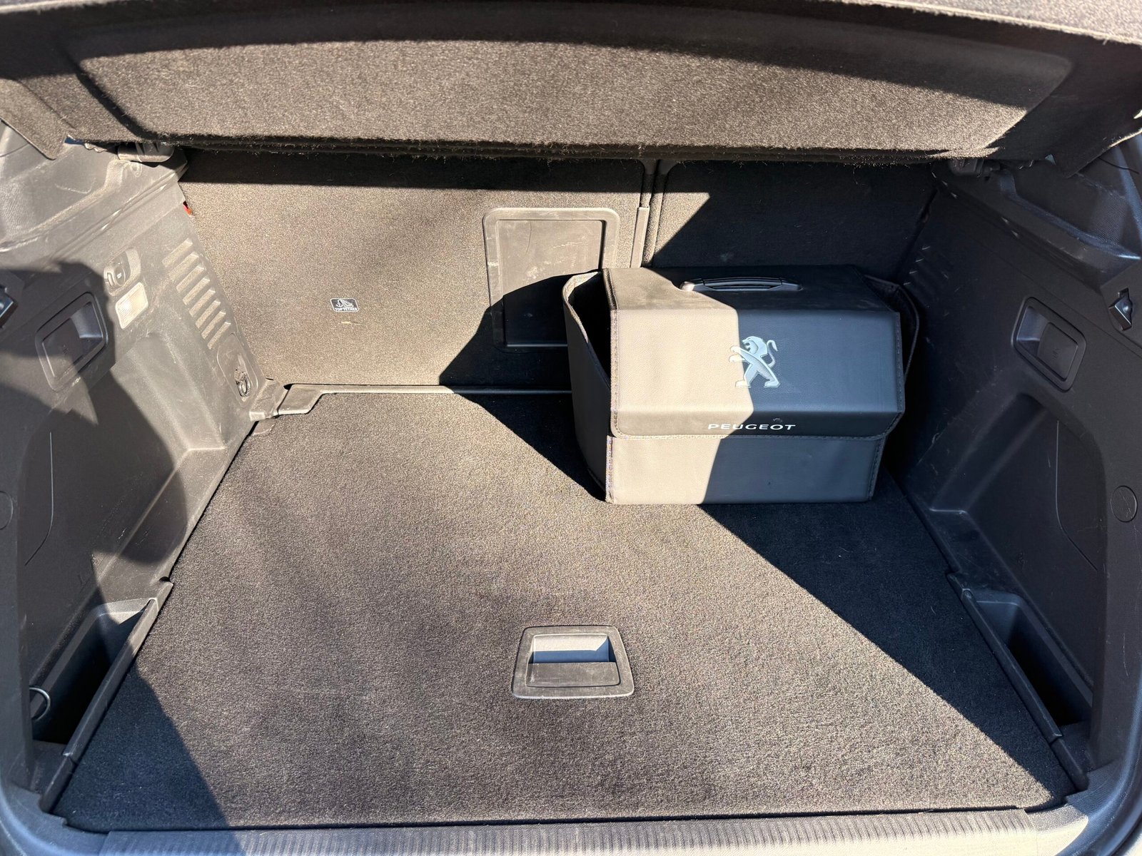 PEUGEOT 3008 II GT Line 1.6 THP 165 cv Boîte auto