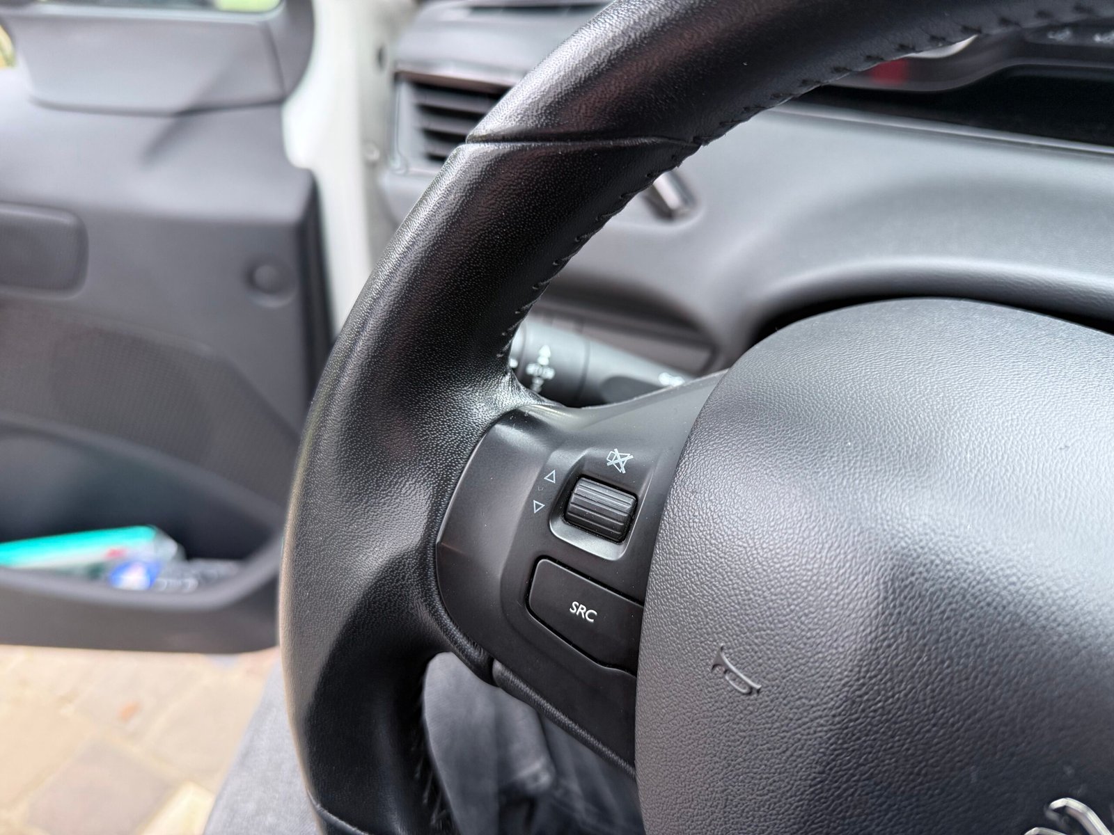 Peugeot 208 Urban Soul 1.2 Essence 82cv