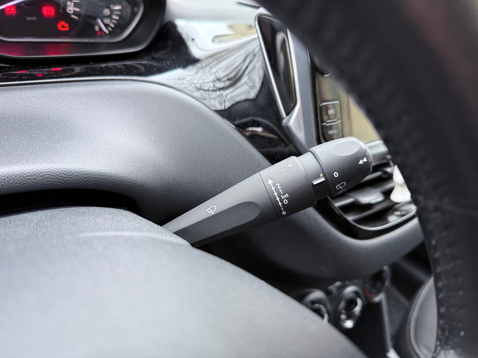 Peugeot 208 Urban Soul 1.2 Essence 82cv