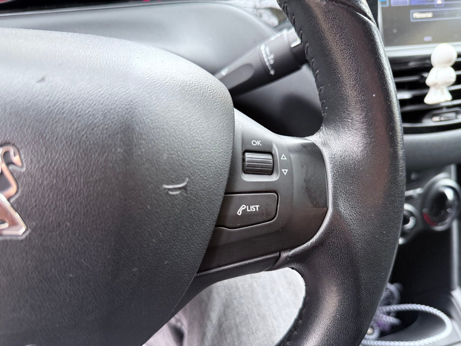 Peugeot 208 Urban Soul 1.2 Essence 82cv